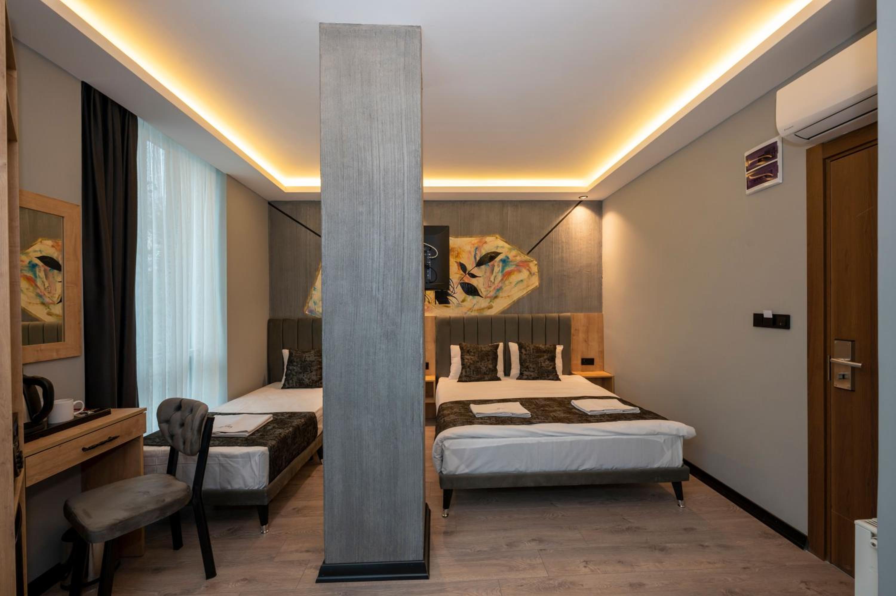 Deluxe Triple Room photo 1