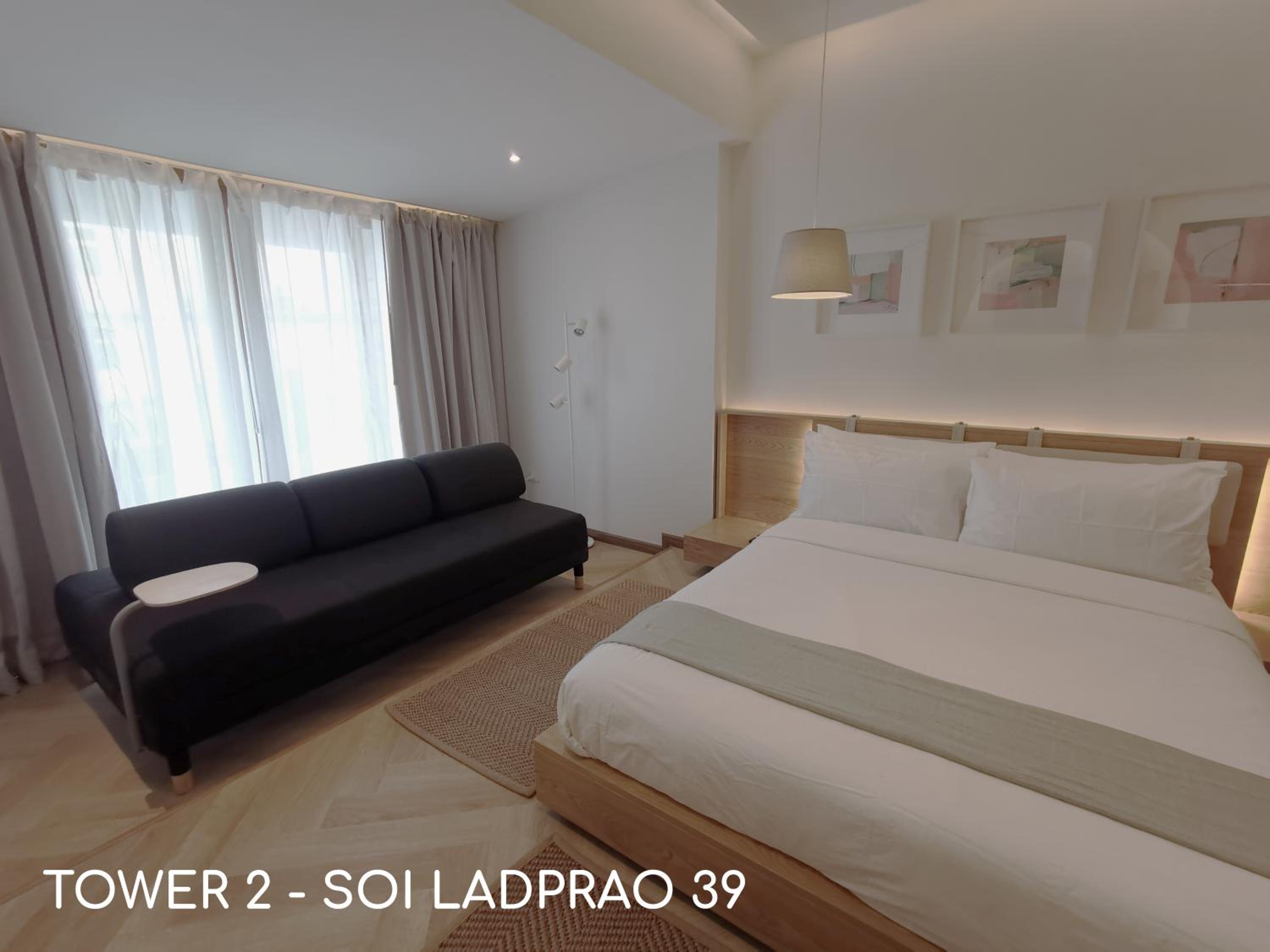 Double Room with Balcony (3 Adults) photo 2