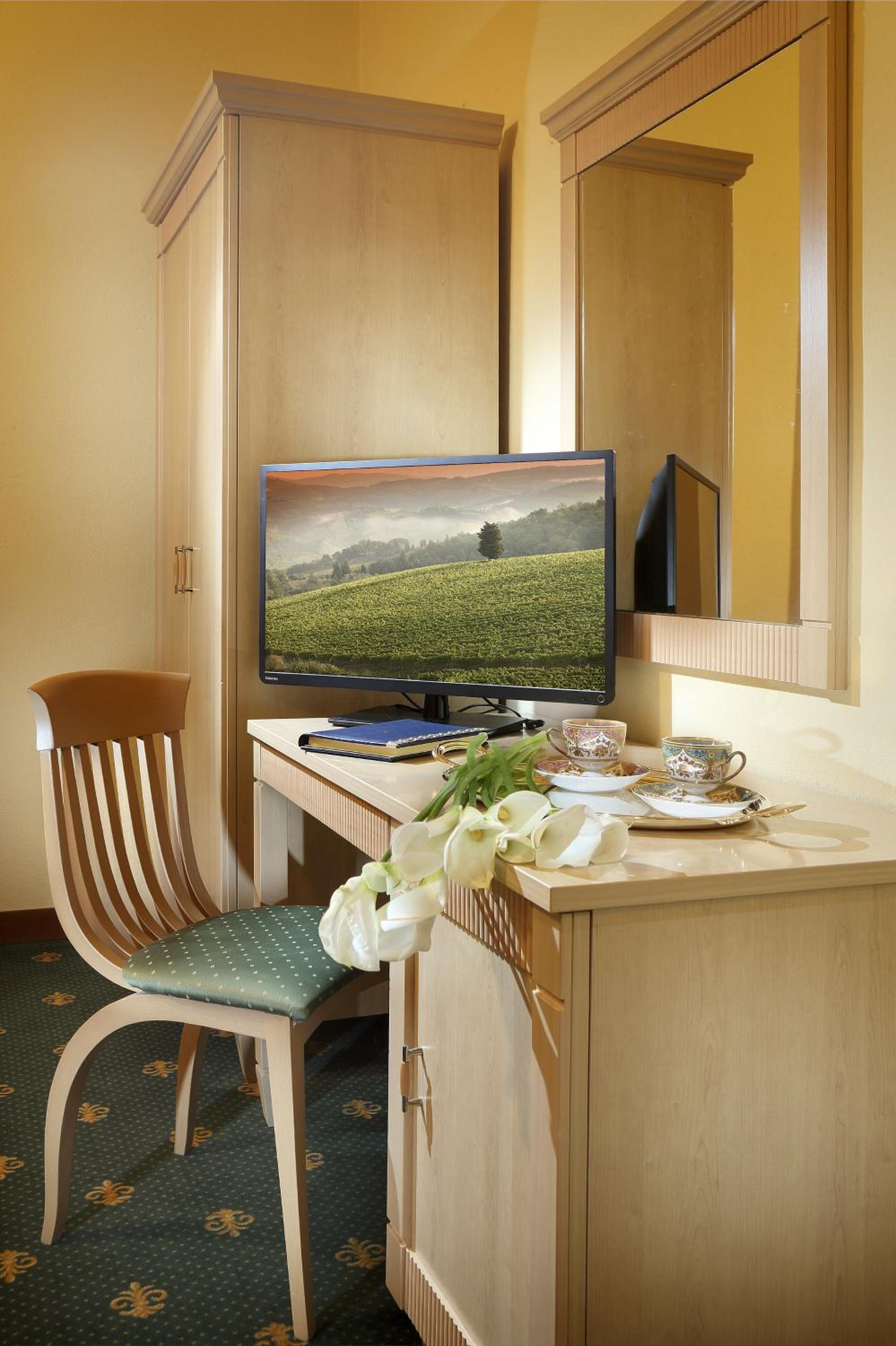 Double or Twin Room - Photo 2