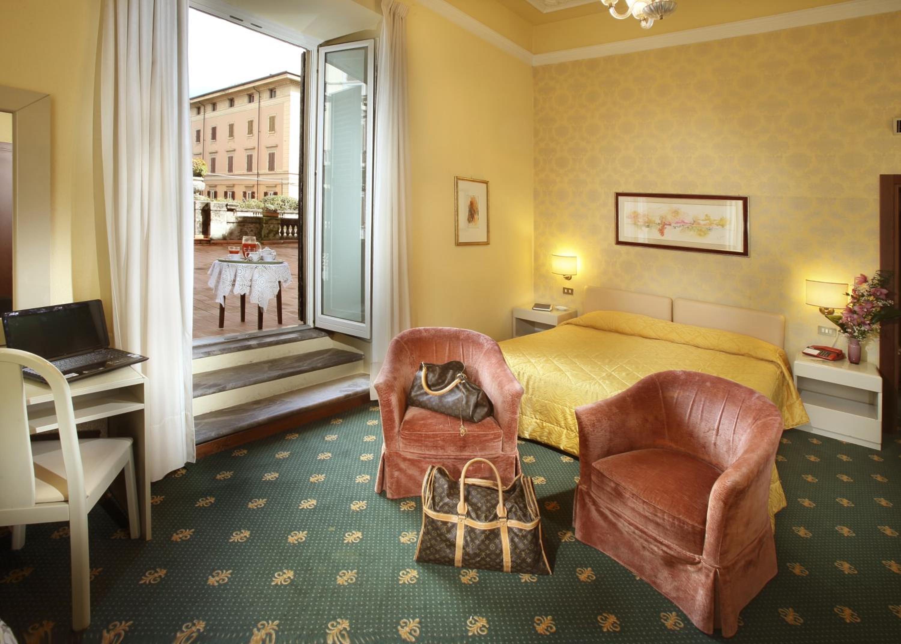 Superior Double or Twin Room - Photo 1