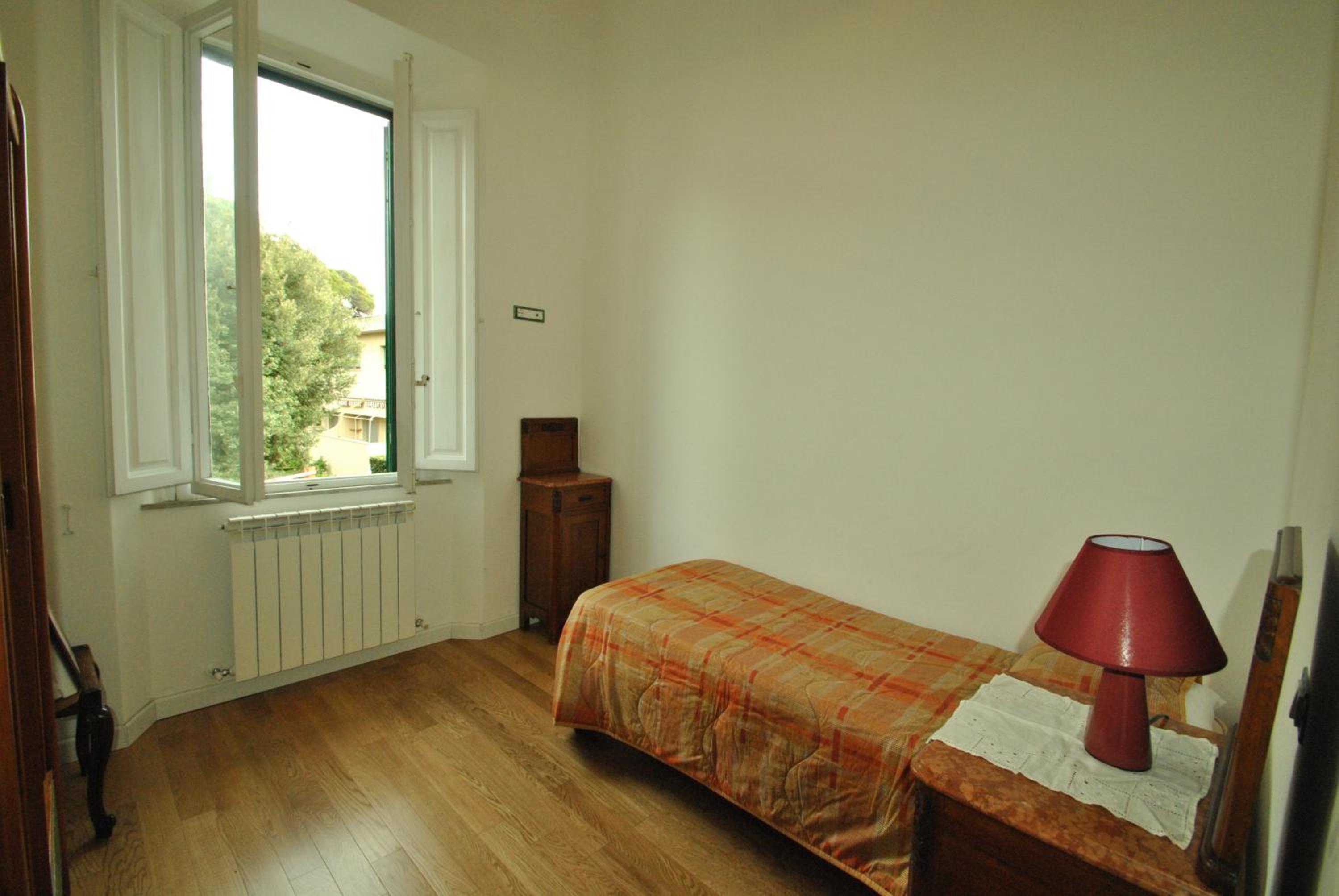 Four-Bedroom House photo 1