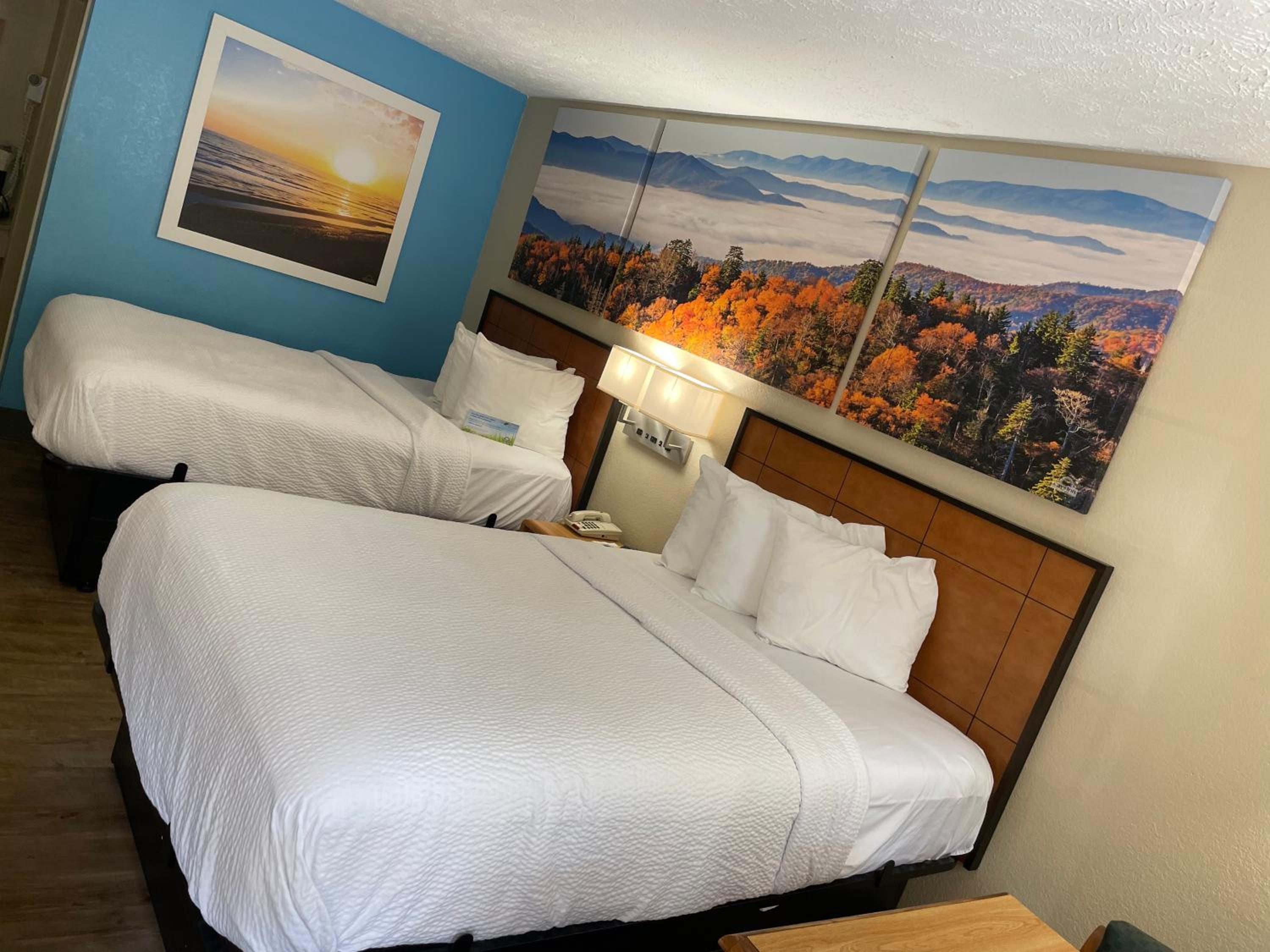 Double Room with Two Double Beds - Non-Smoking photo 1