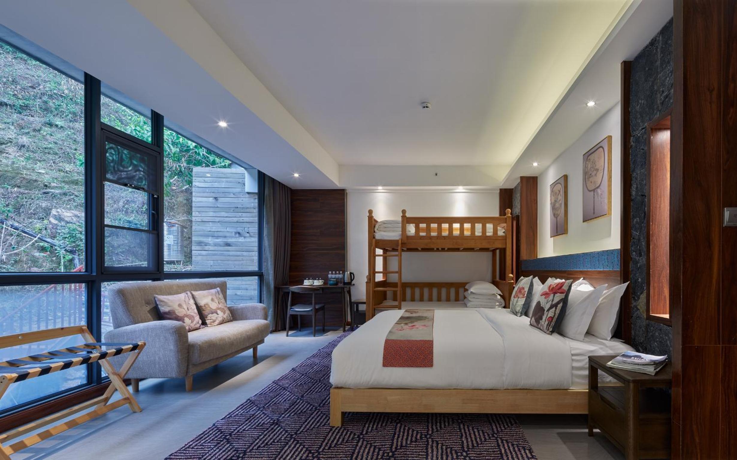 Bamboo Forest Family Room