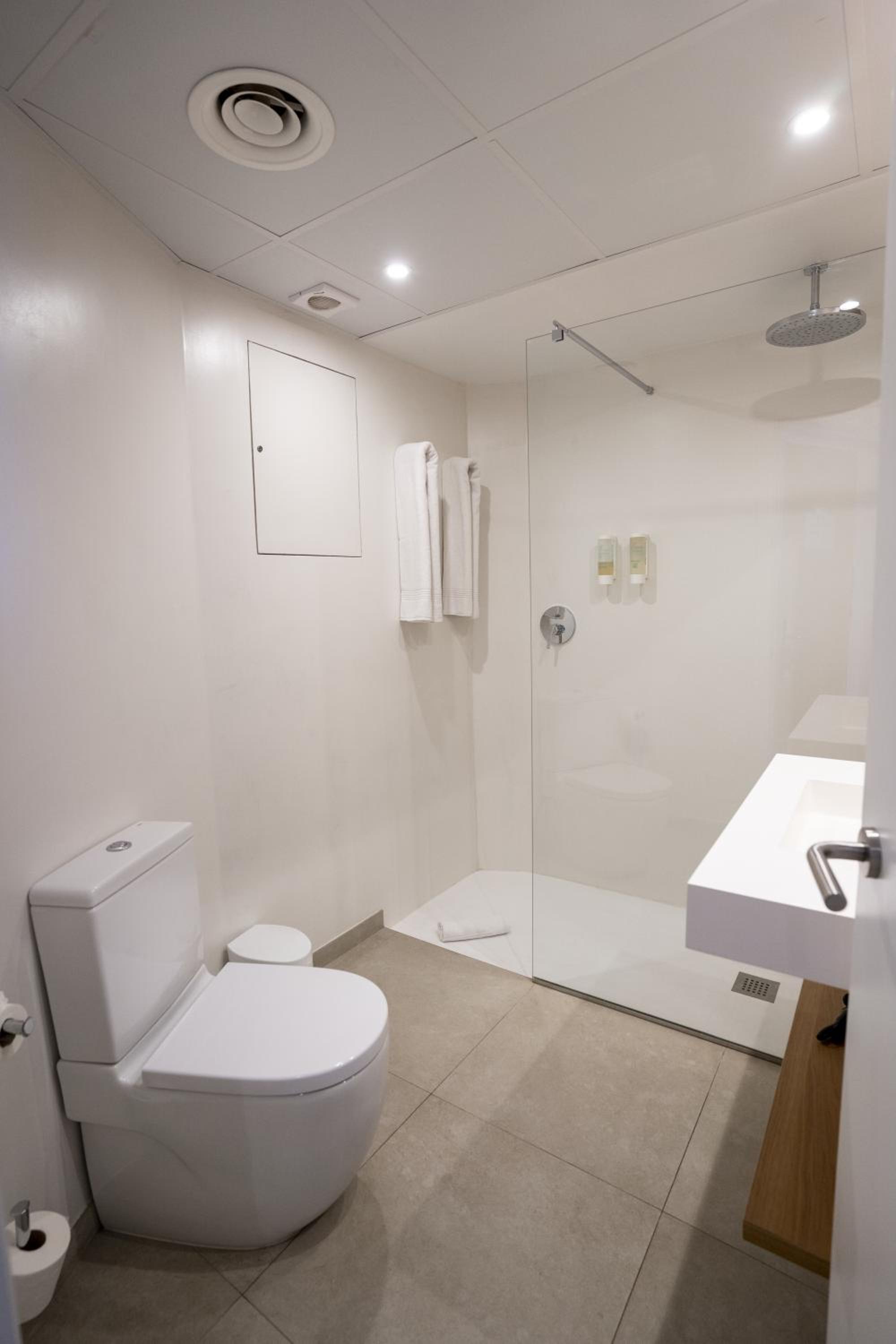 Single Room with Partial Sea View - Photo 5