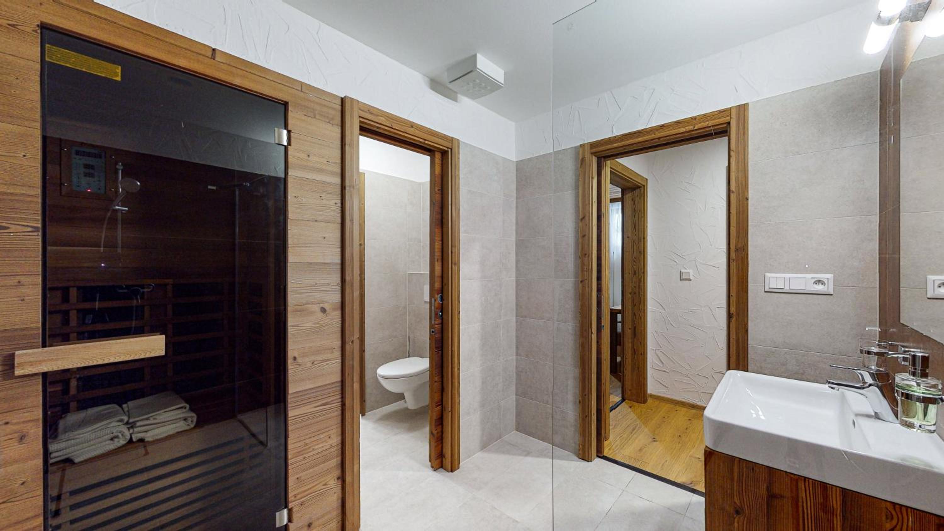 Two-Bedroom Apartment - Photo 21