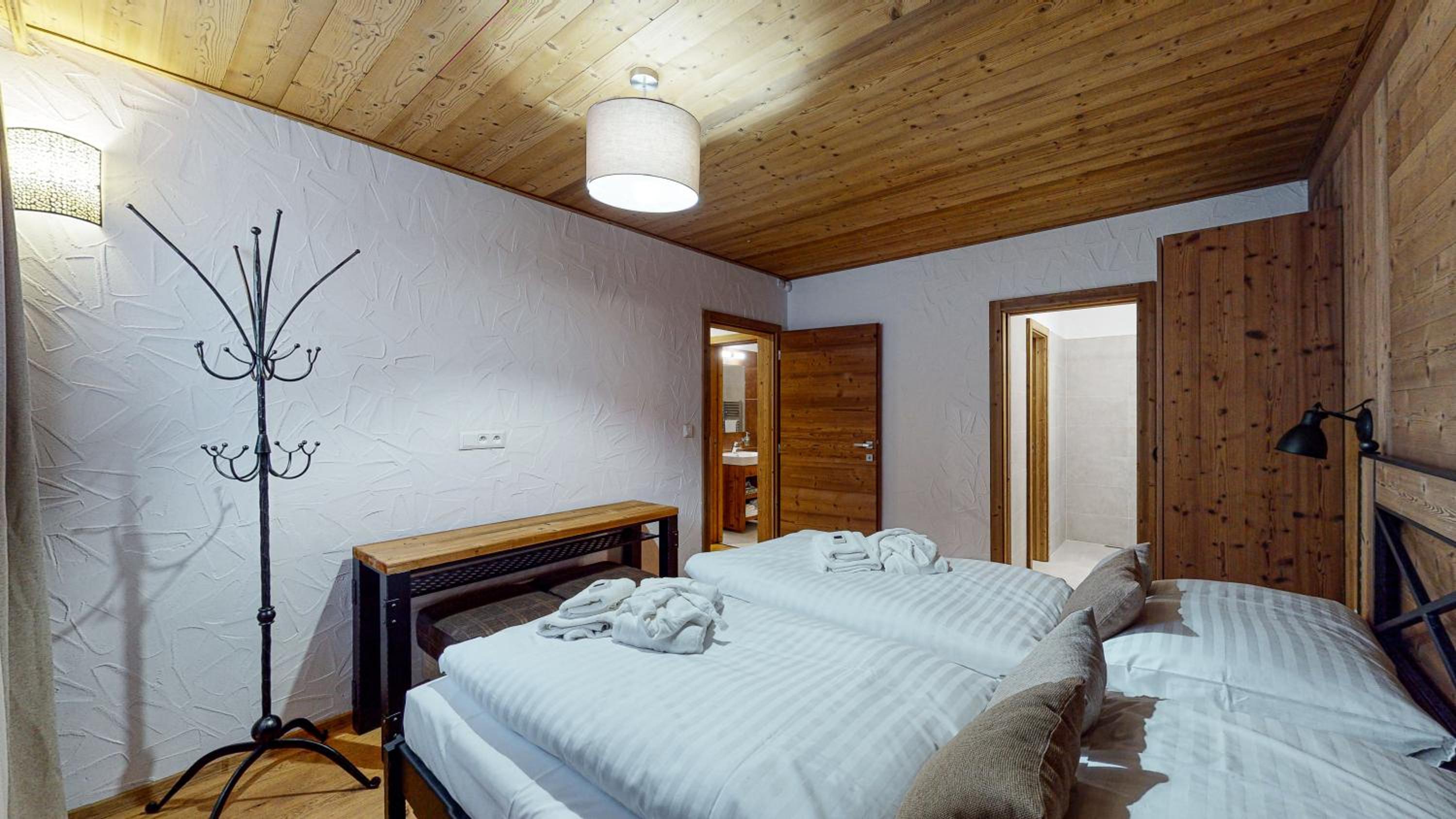 Two-Bedroom Apartment - Photo 6
