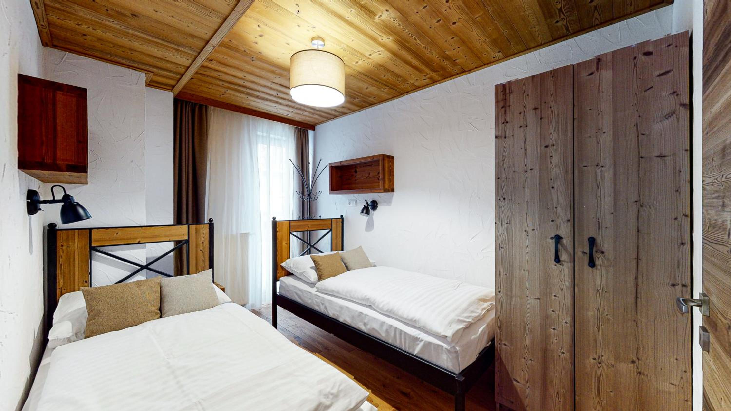 Two-Bedroom Apartment - Photo 13