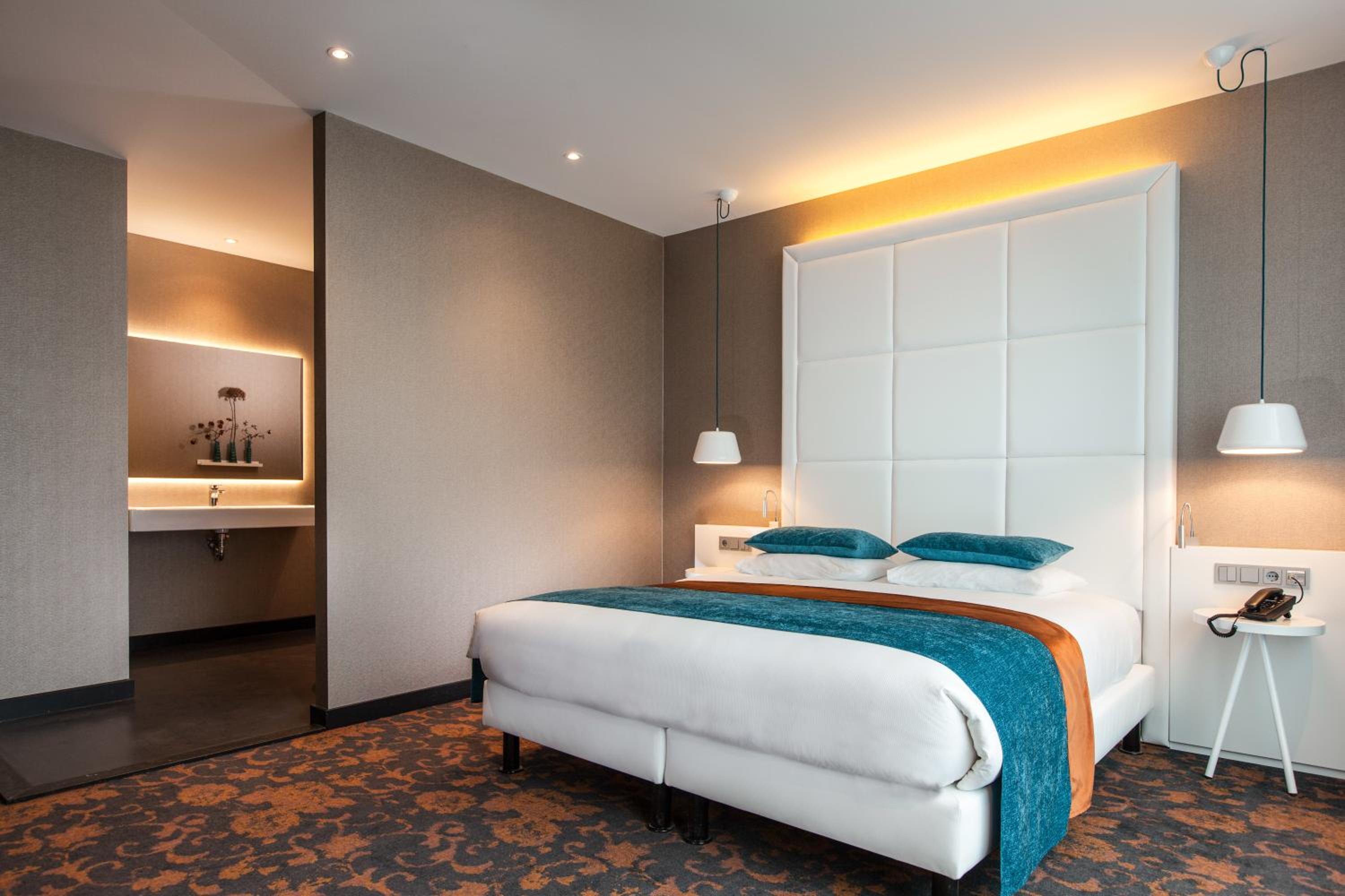 Deluxe Double Room photo 2