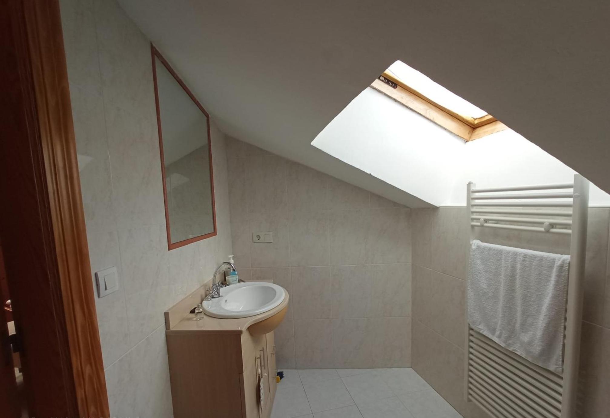 Four-Bedroom House - Photo 26
