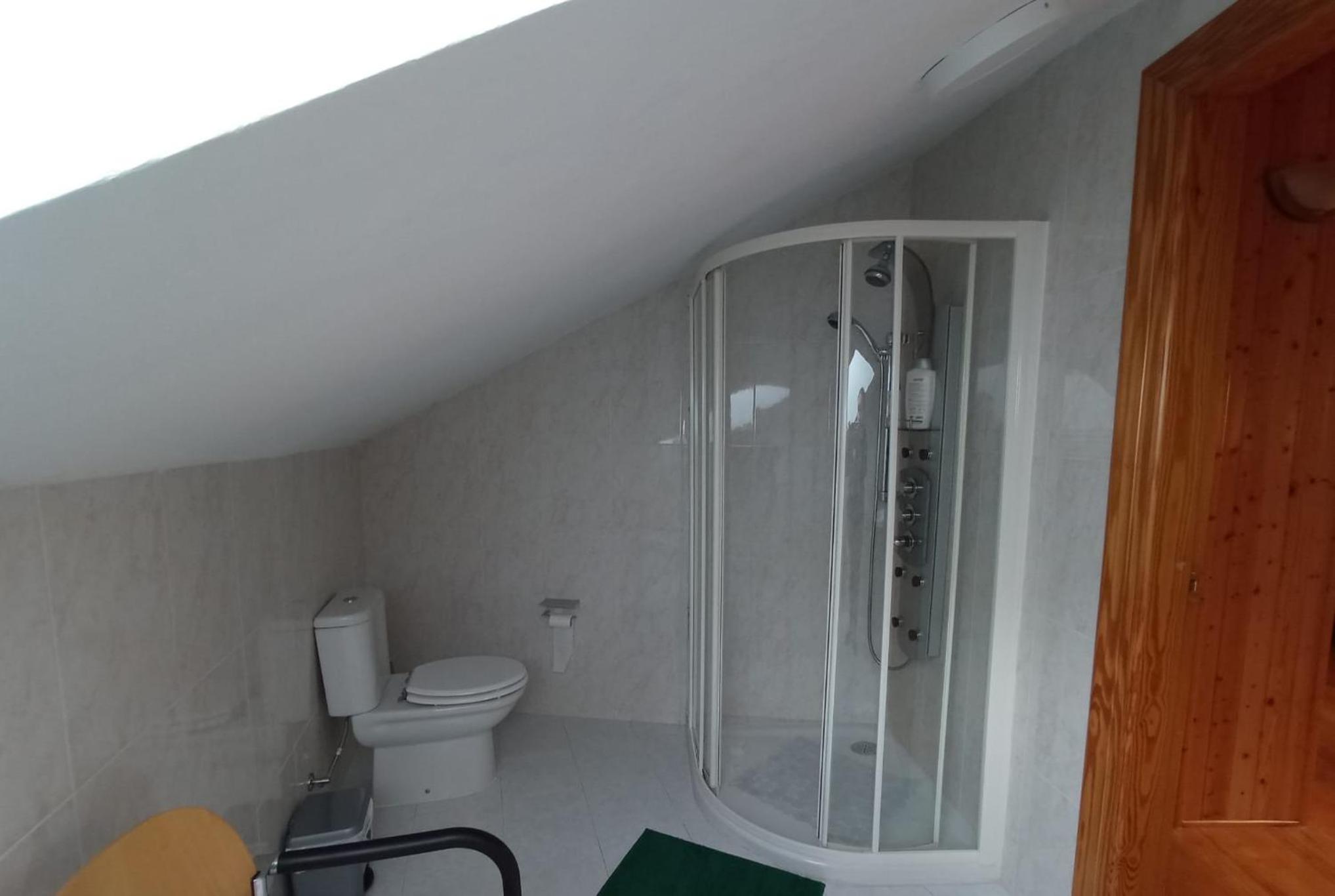 Four-Bedroom House - Photo 27