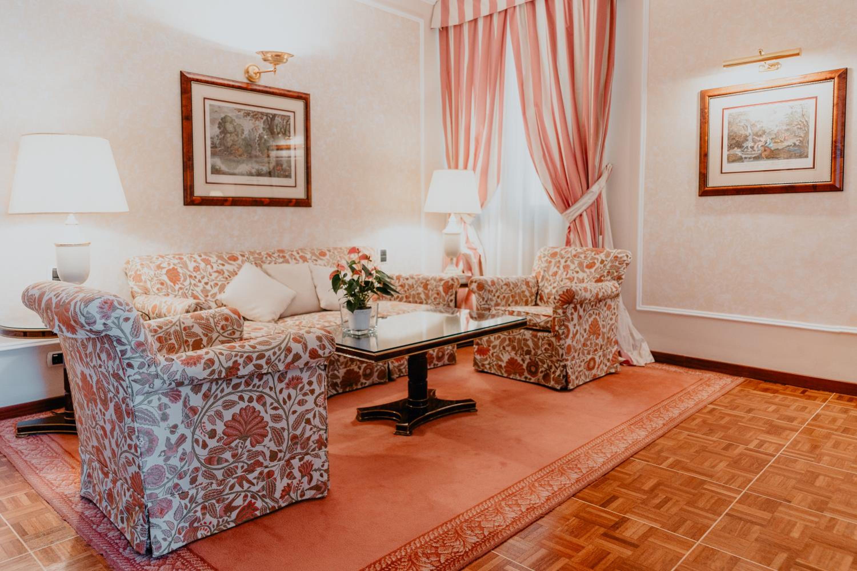 Superior Triple Room photo 3