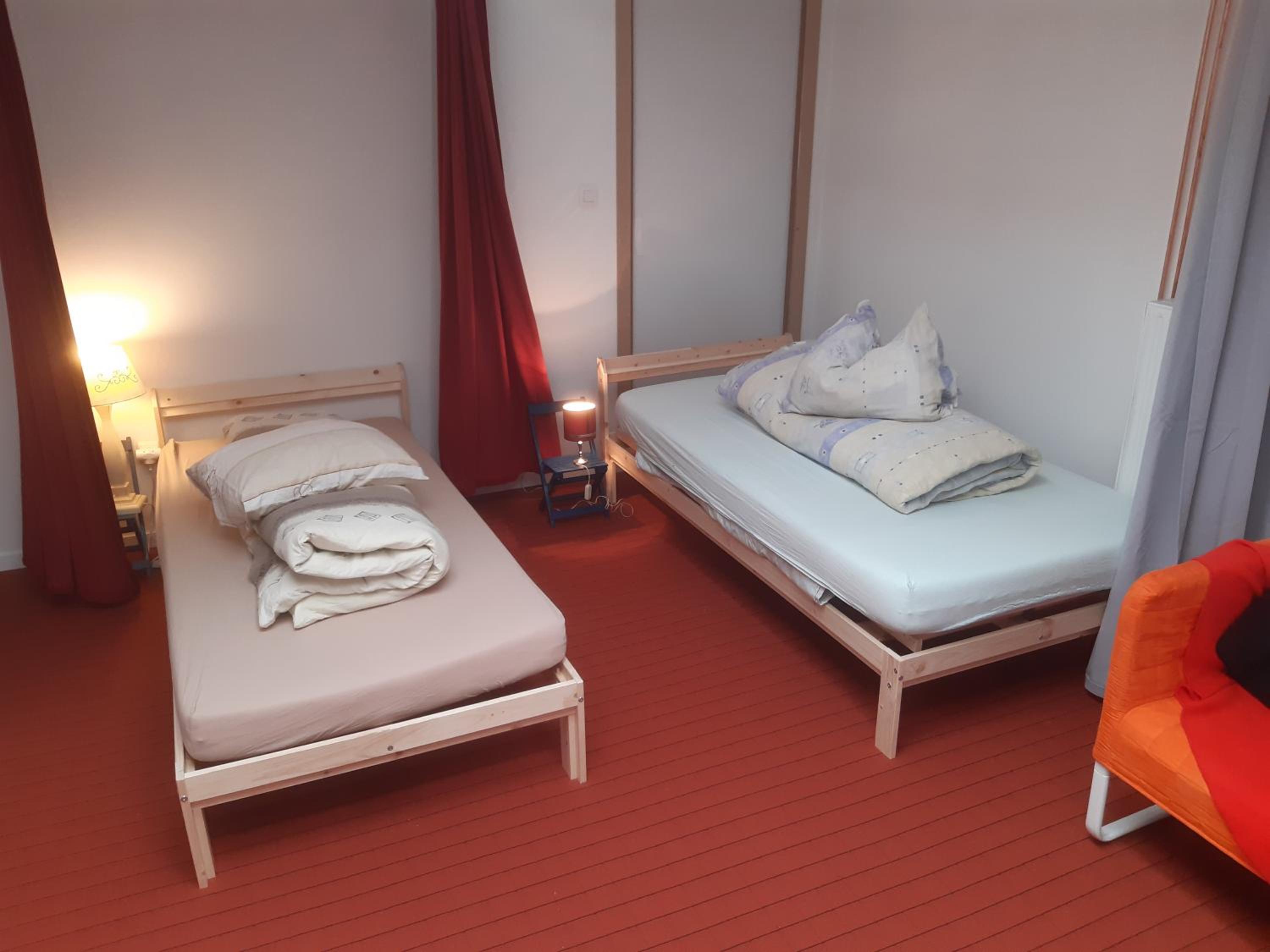 Two-Bedroom Apartment - Photo 18