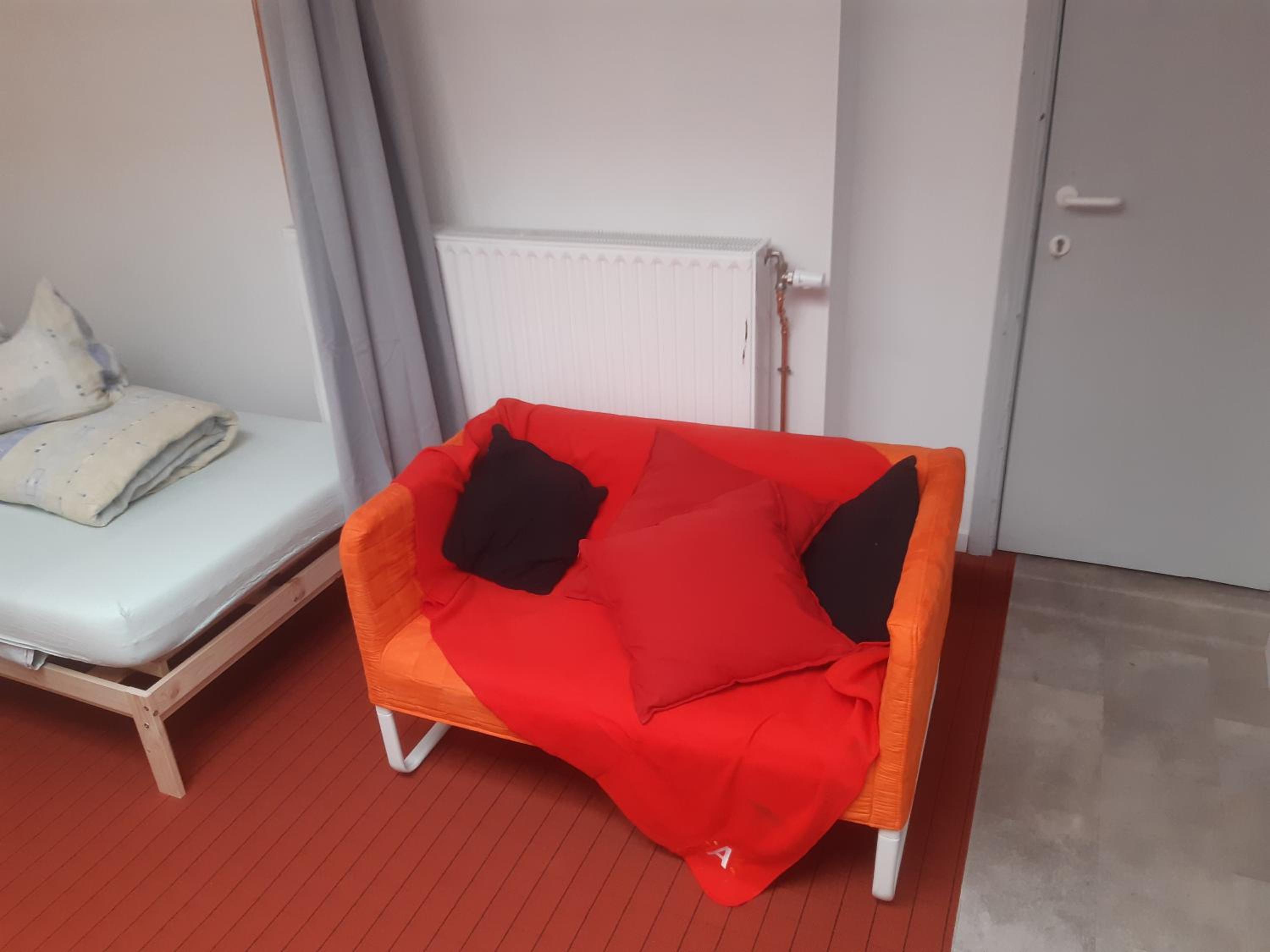Two-Bedroom Apartment - Photo 6