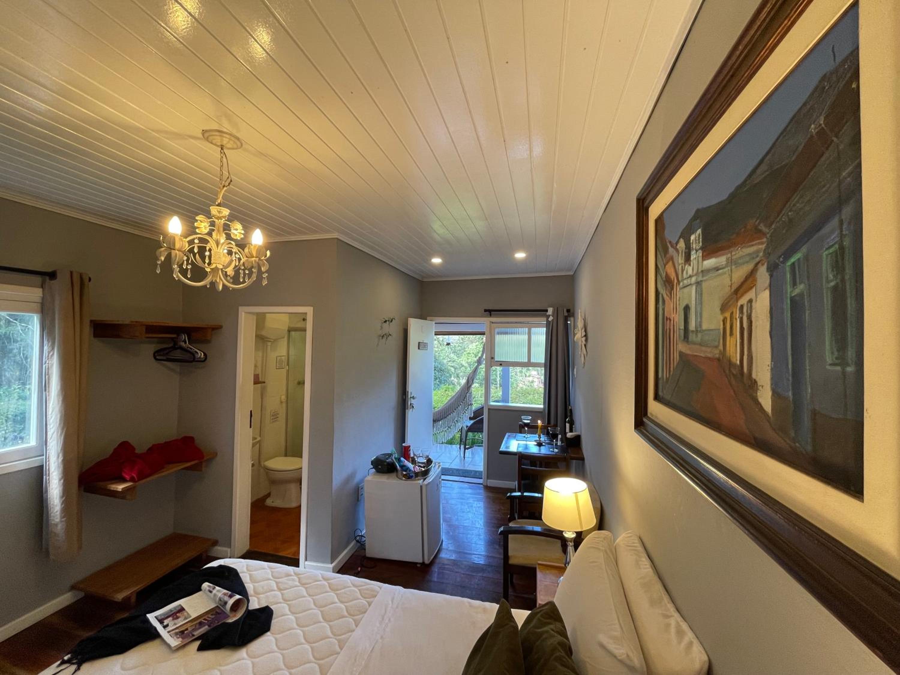 Standard Chalet photo 2