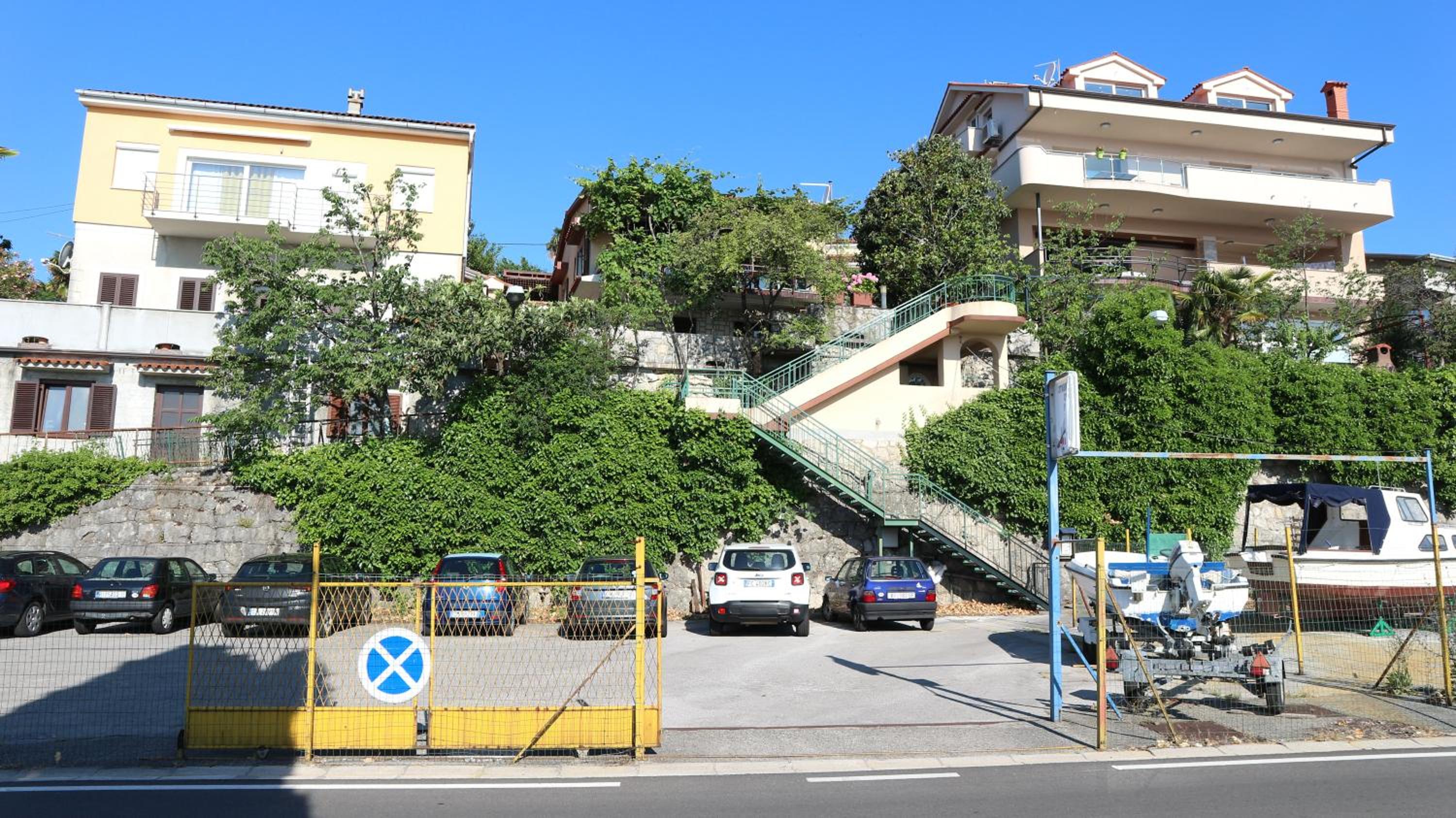 Apartment with Sea View photo 3