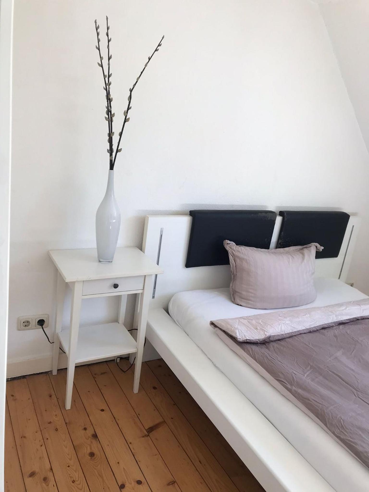 Double Room with Shared Bathroom photo 1