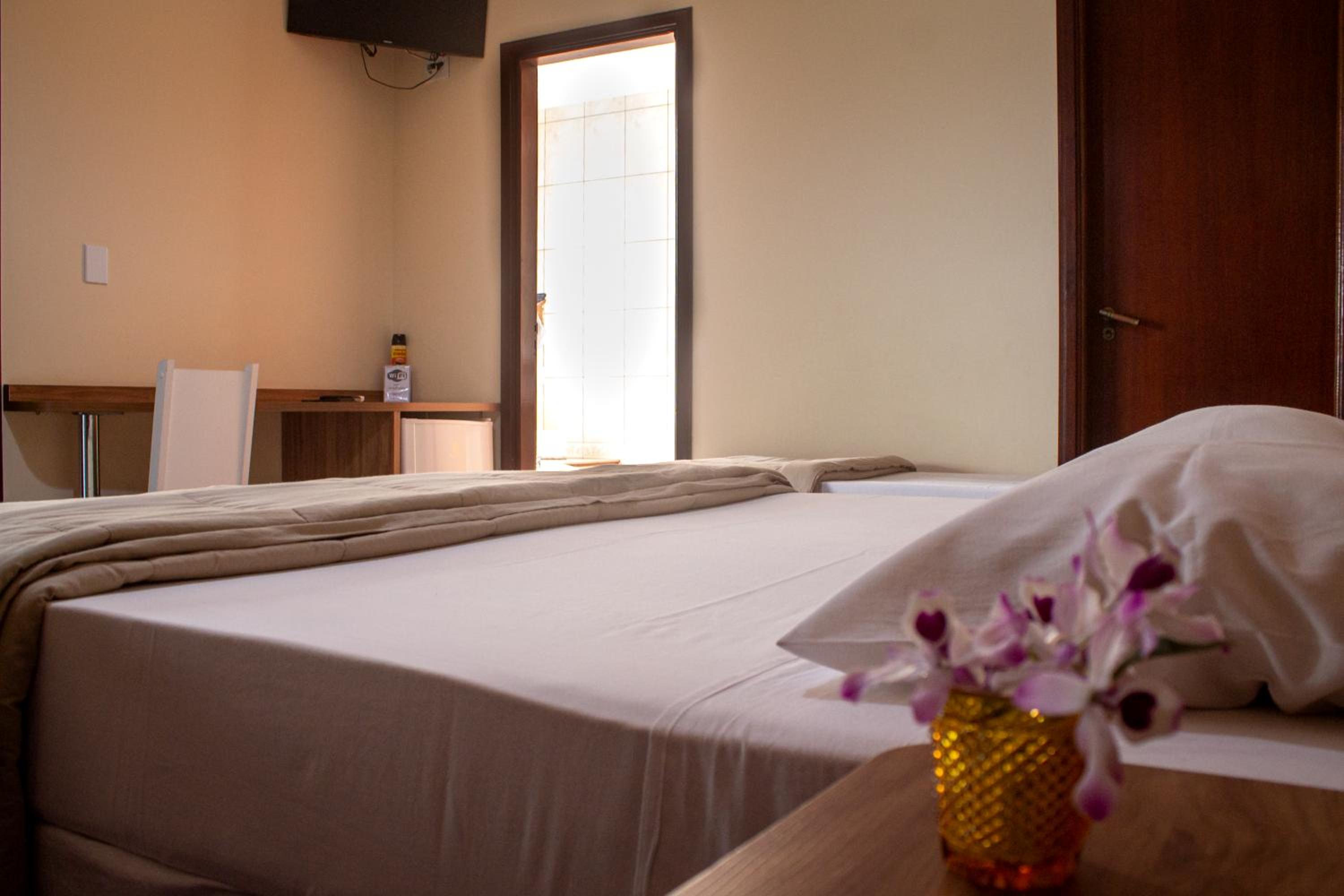 Deluxe Suite With Spa Bath