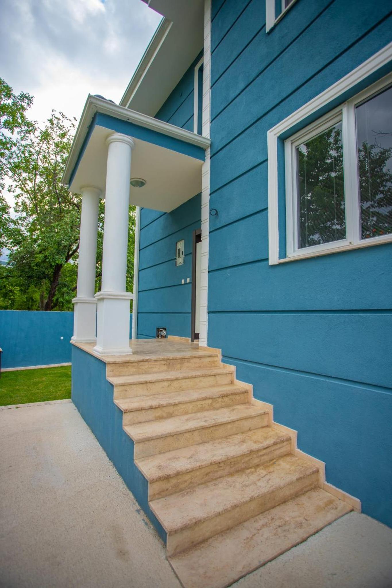 Villa - Photo 5