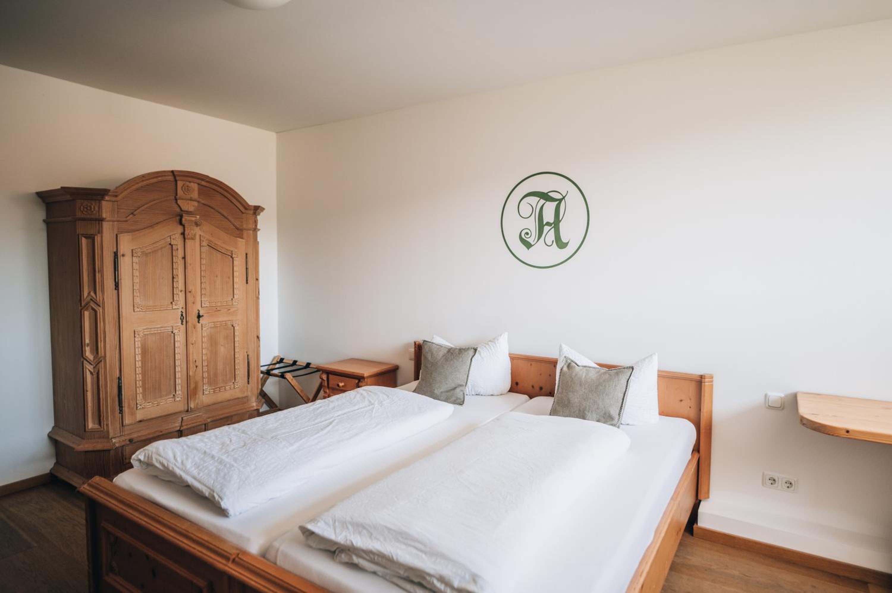 Double Room - Photo 2