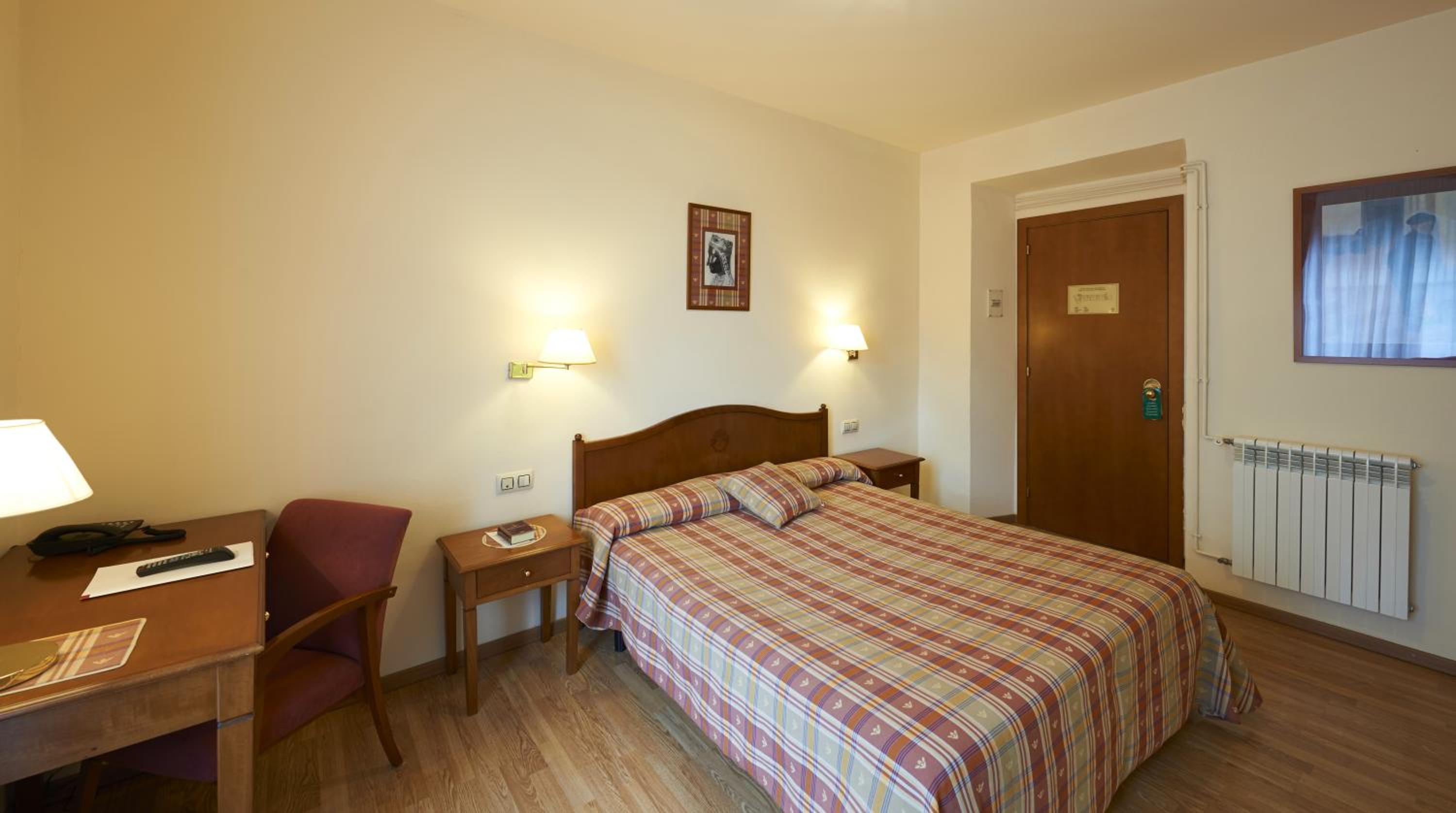 Single Room photo 2