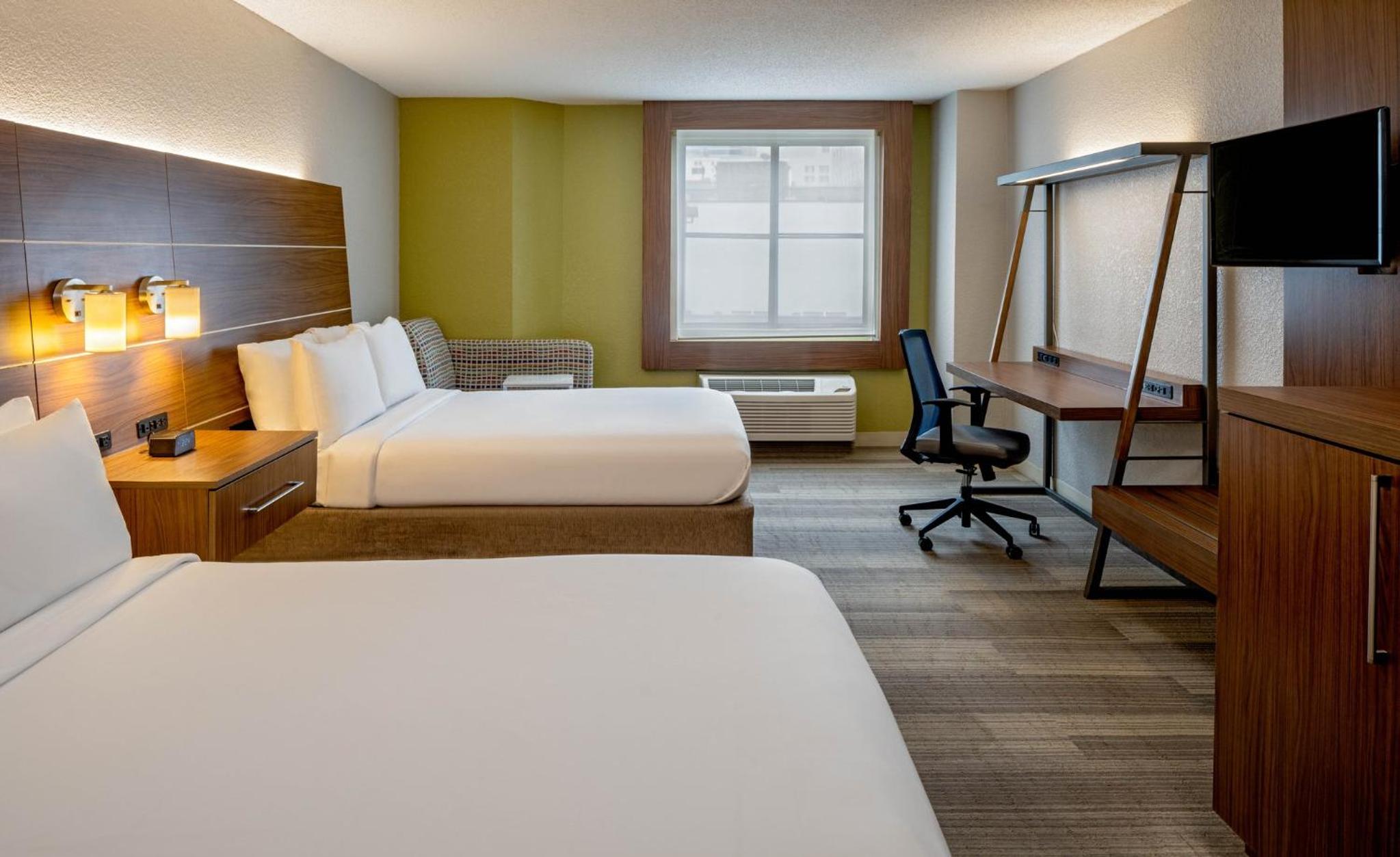 Twin Room - Disability Access Tub/ Non-Smoking - Photo 4