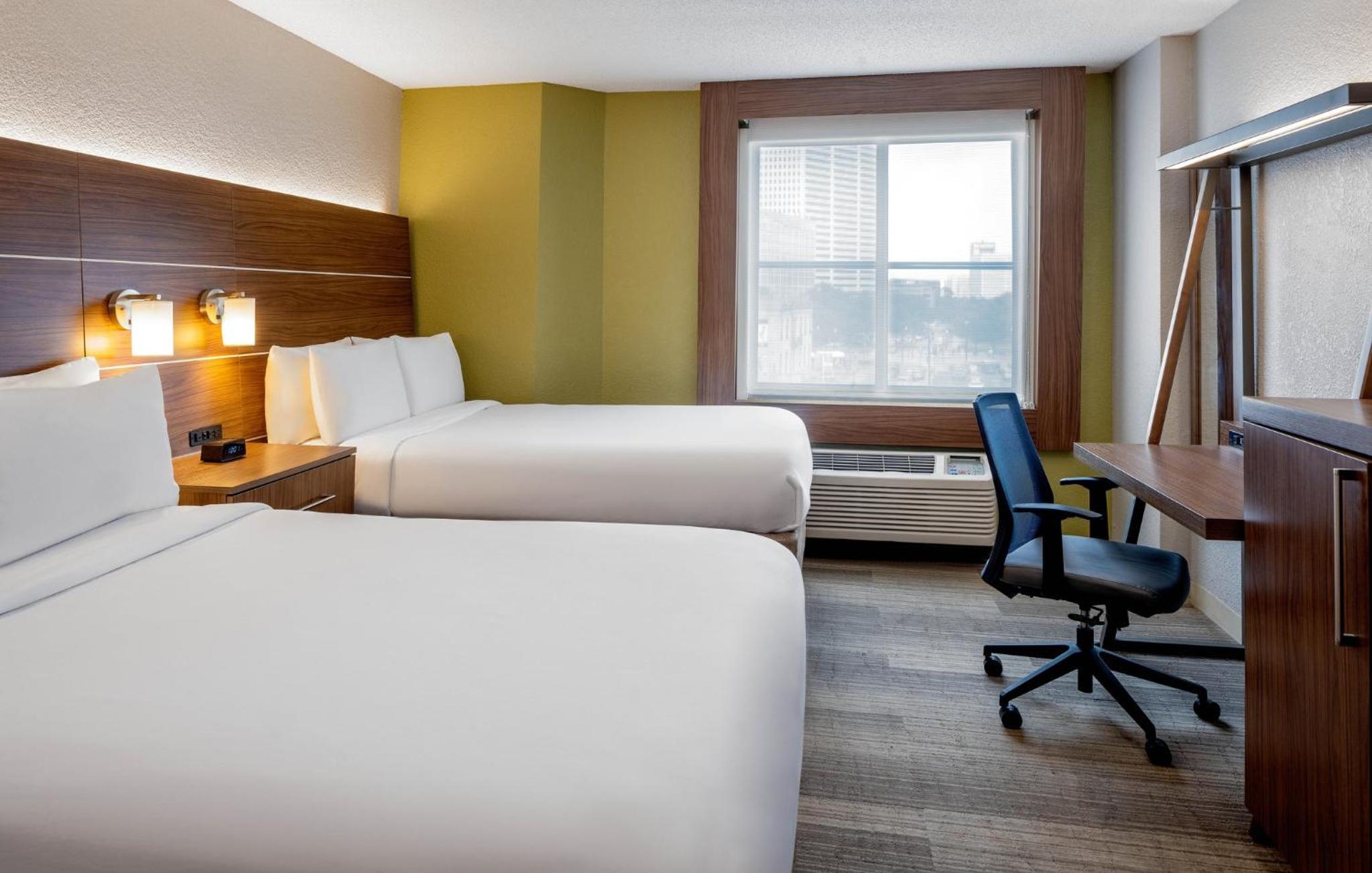 Standard Double Room with Two Double Beds - Photo 2