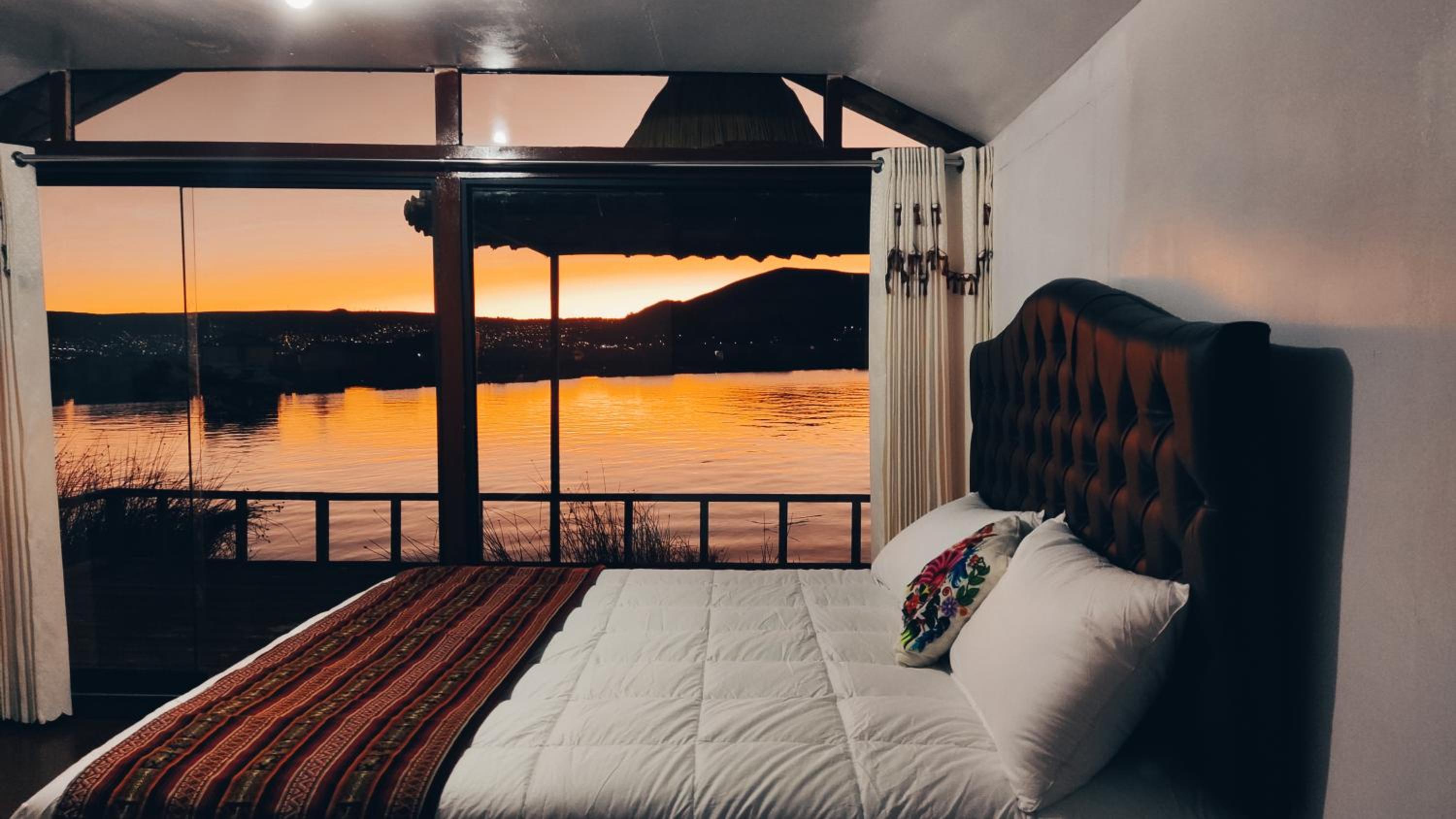 Deluxe Twin Room photo 2