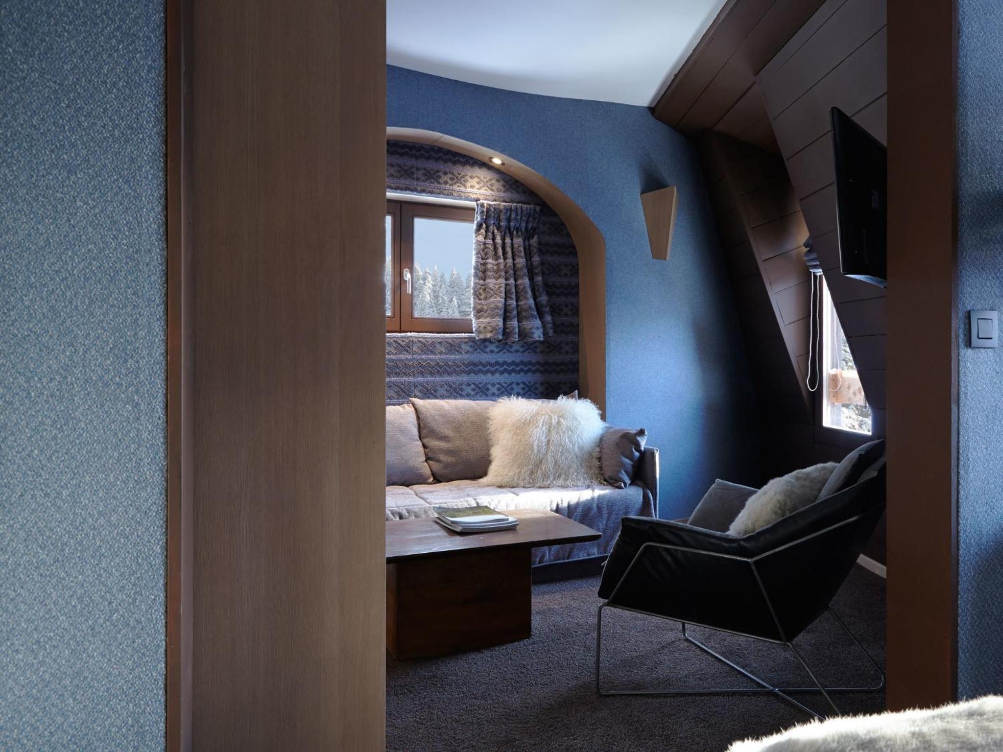 Suite - Photo 7