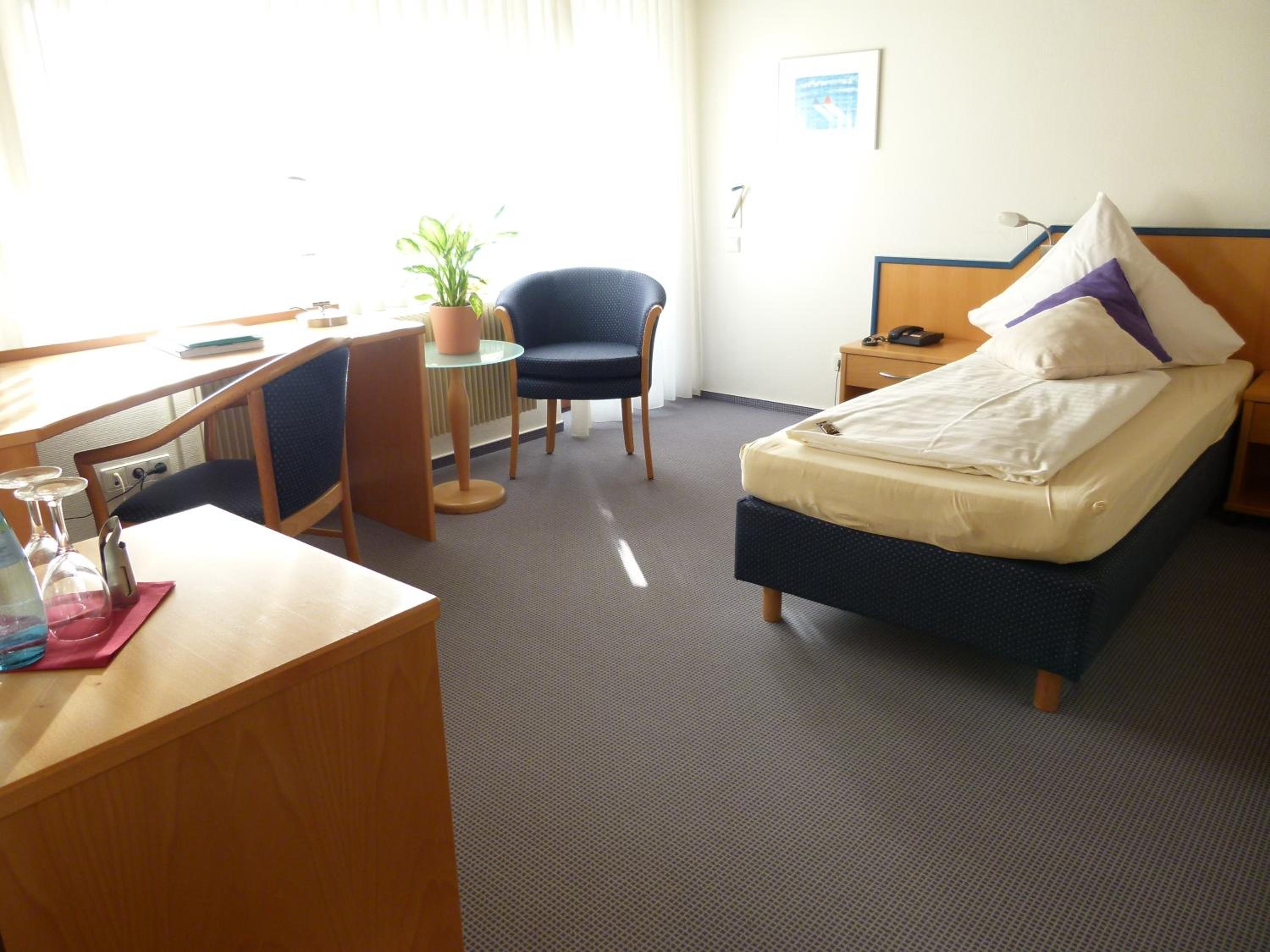 Double Room - Photo 2