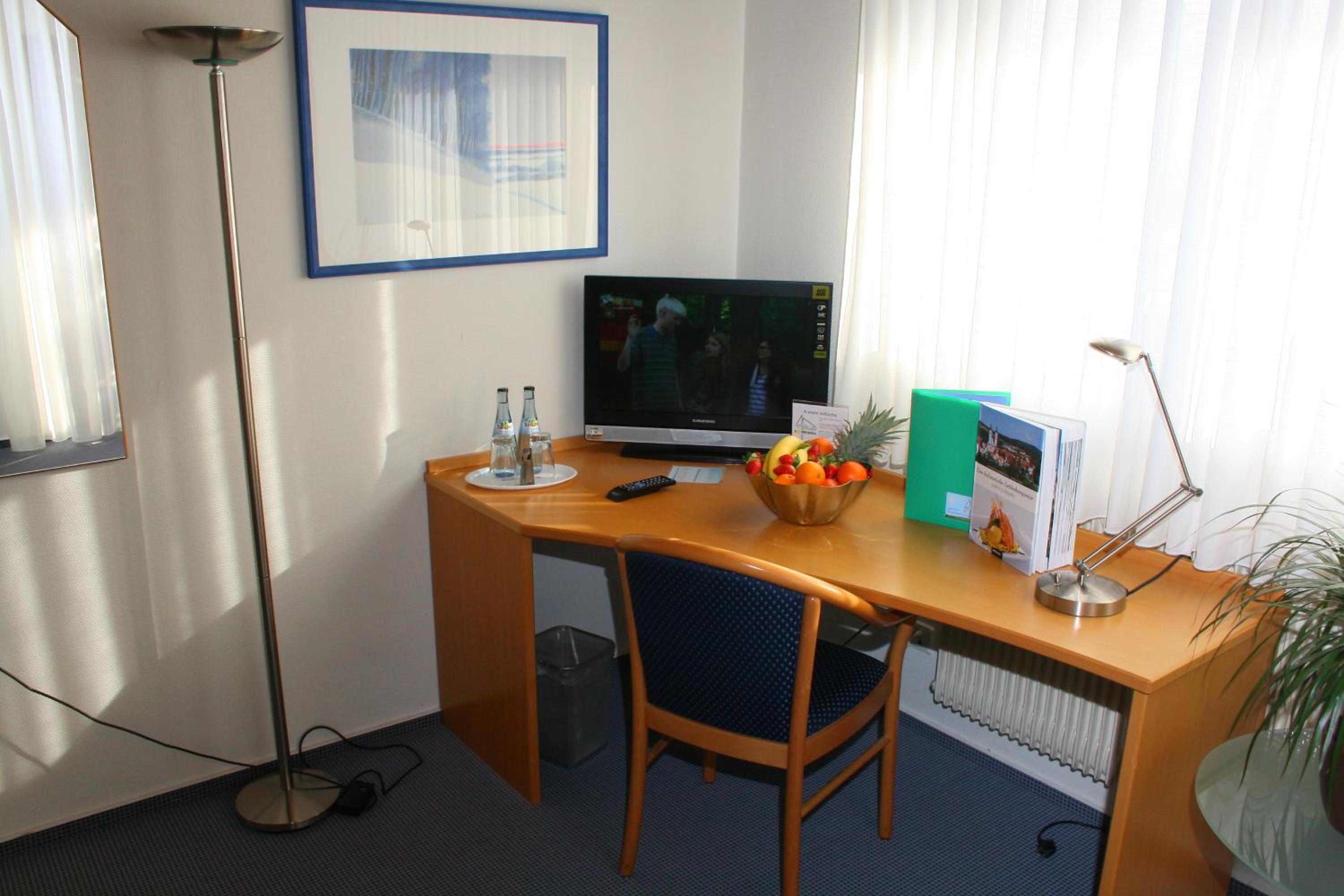 Double Room - Photo 5