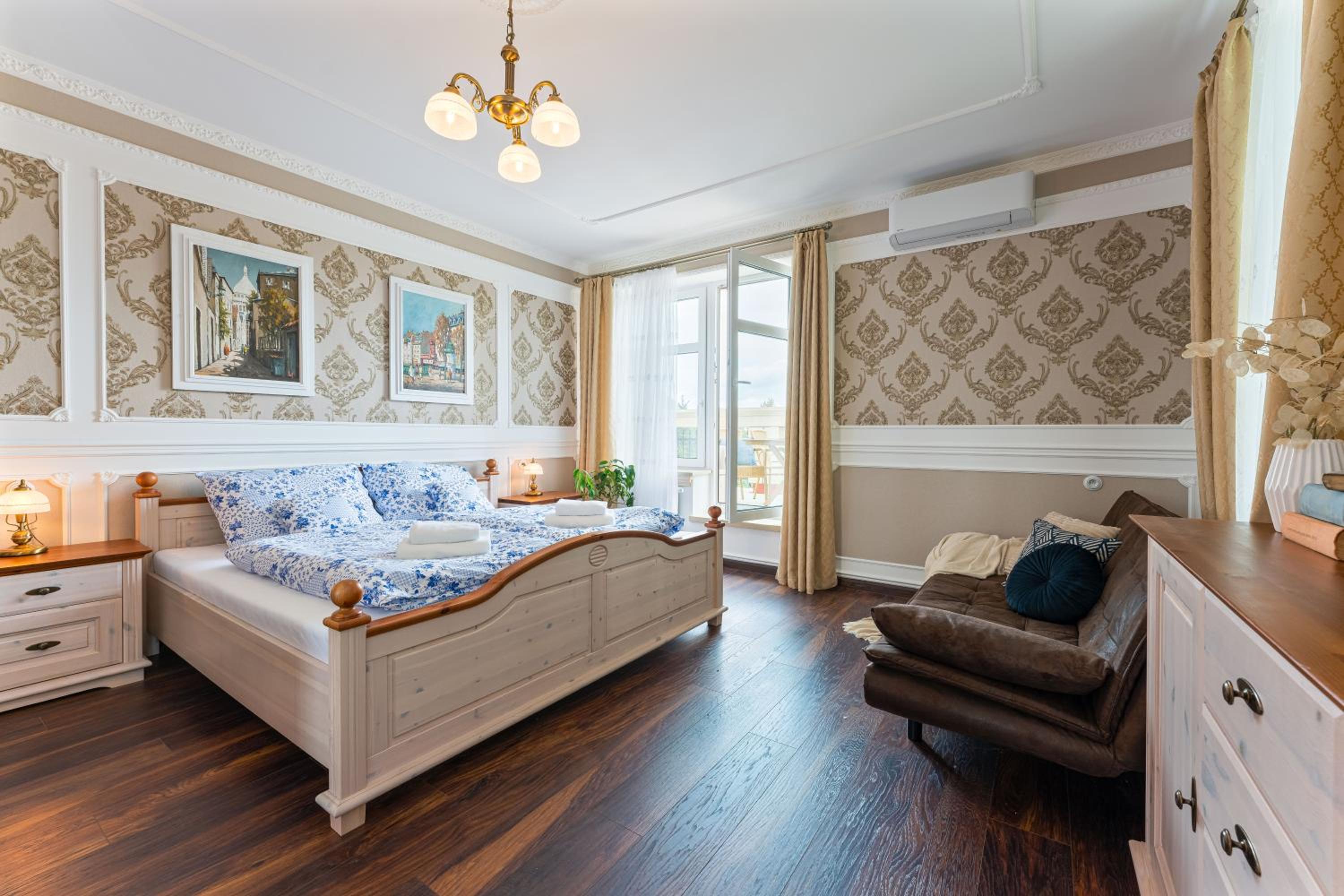 Family Room with Terrace