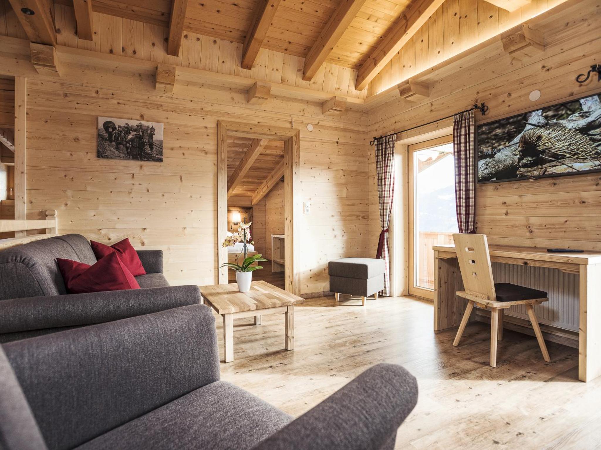 Penthouse Four-Bedroom Apartment with Balcony