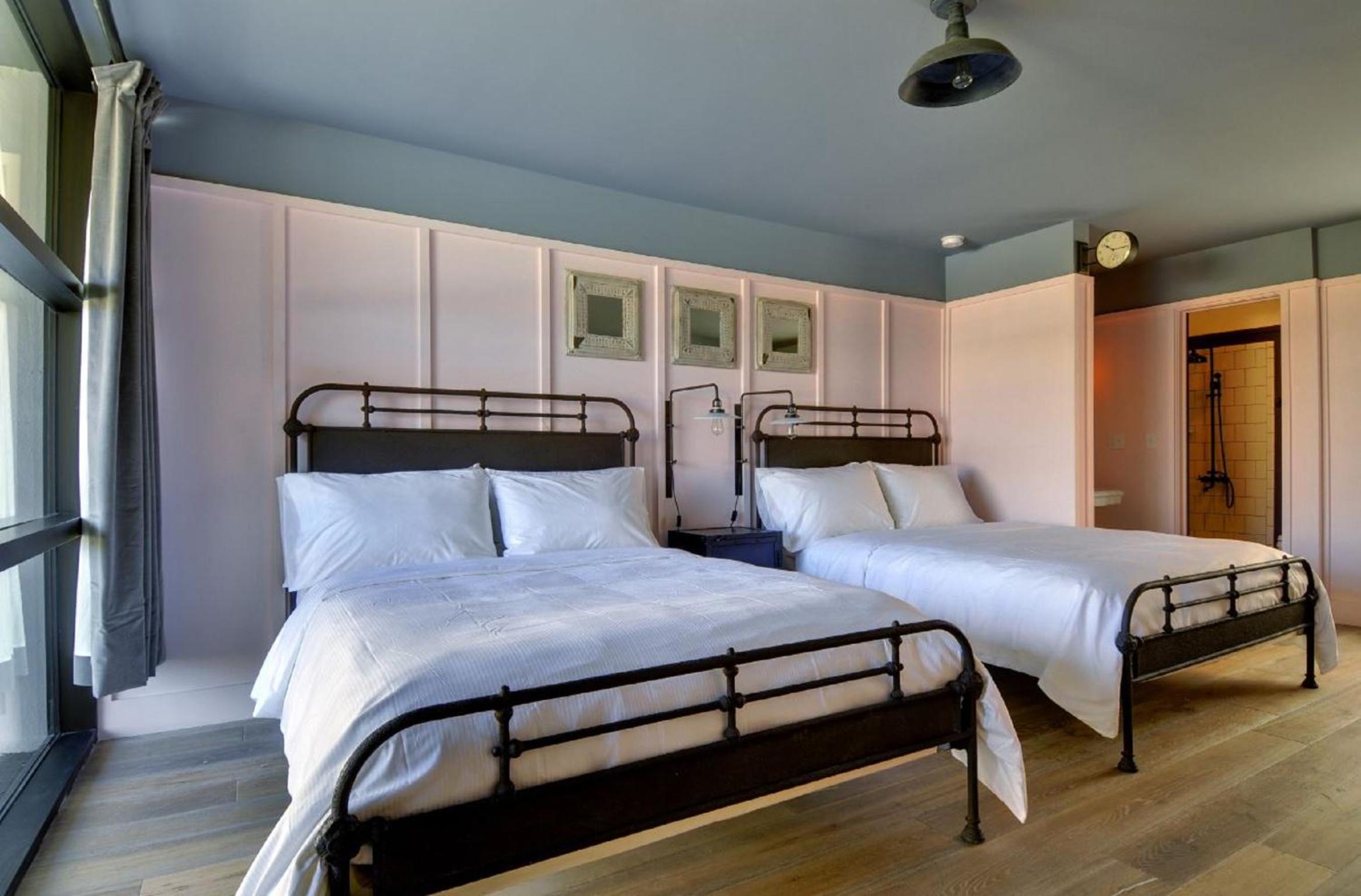 Standard Room with Two Queen Beds with a Terrace