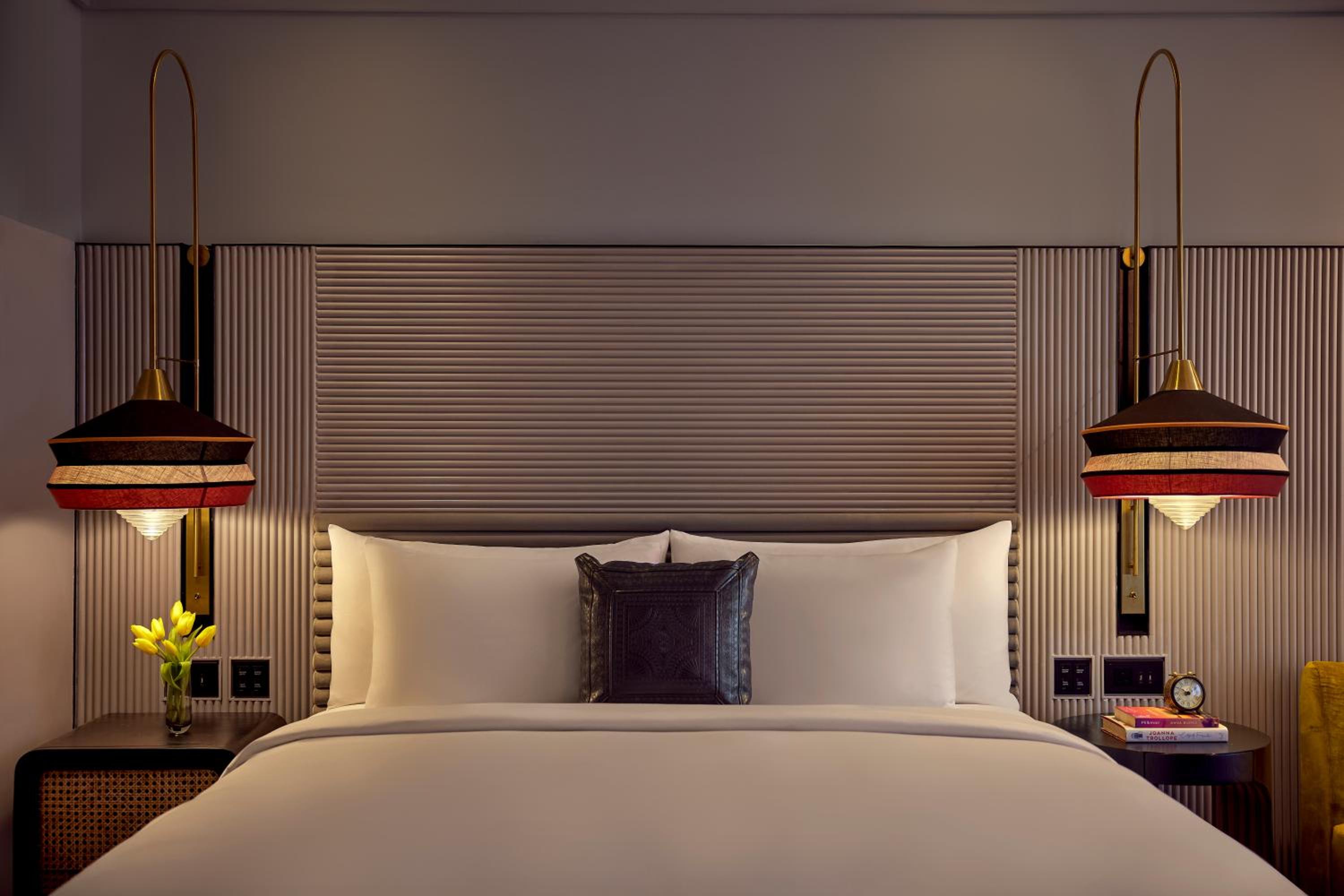 Premium King Room with 15% discount on Spa & coffee shop - Photo 5