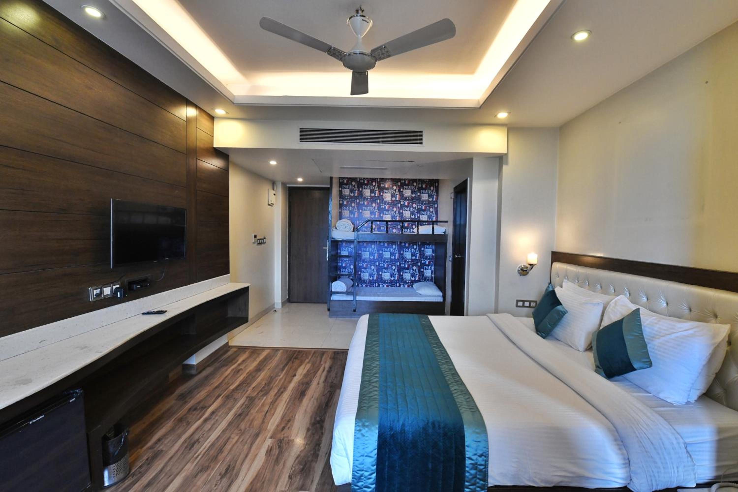 Junior Suite - 500 Inr Discount On Spa Therapies