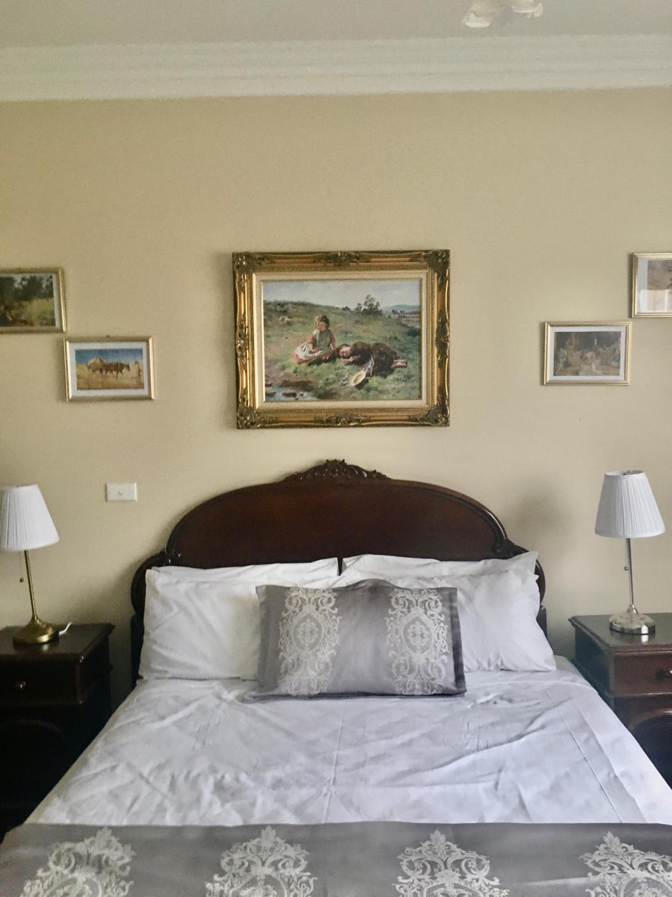 Deluxe Queen Room - Photo 3