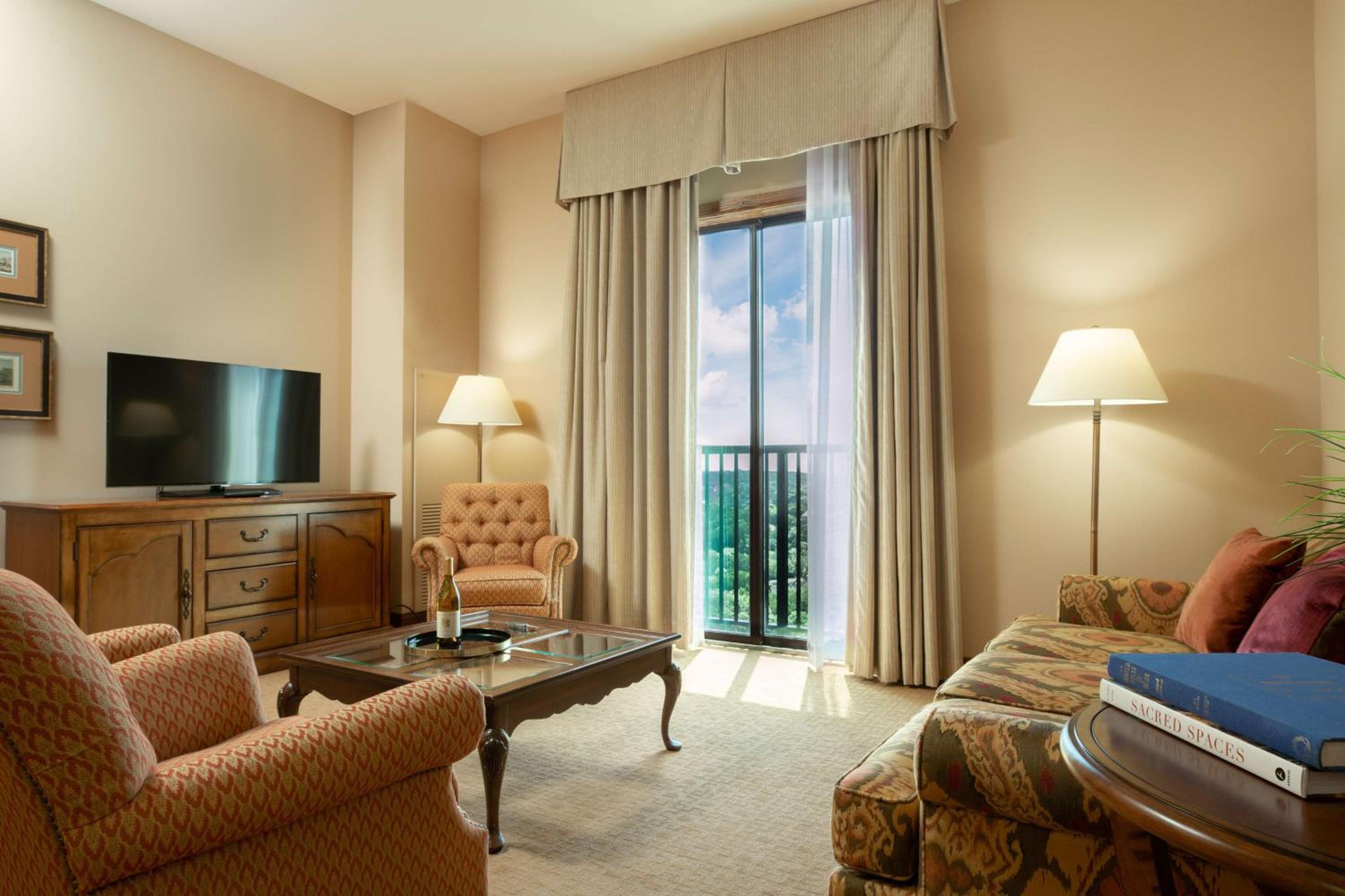 Heron Suites