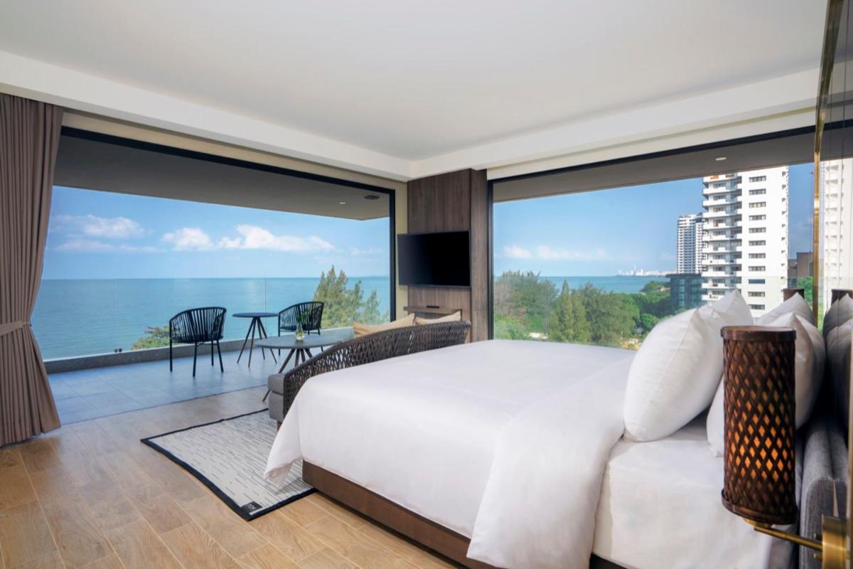 Ocean Suite Skypool - Photo 5