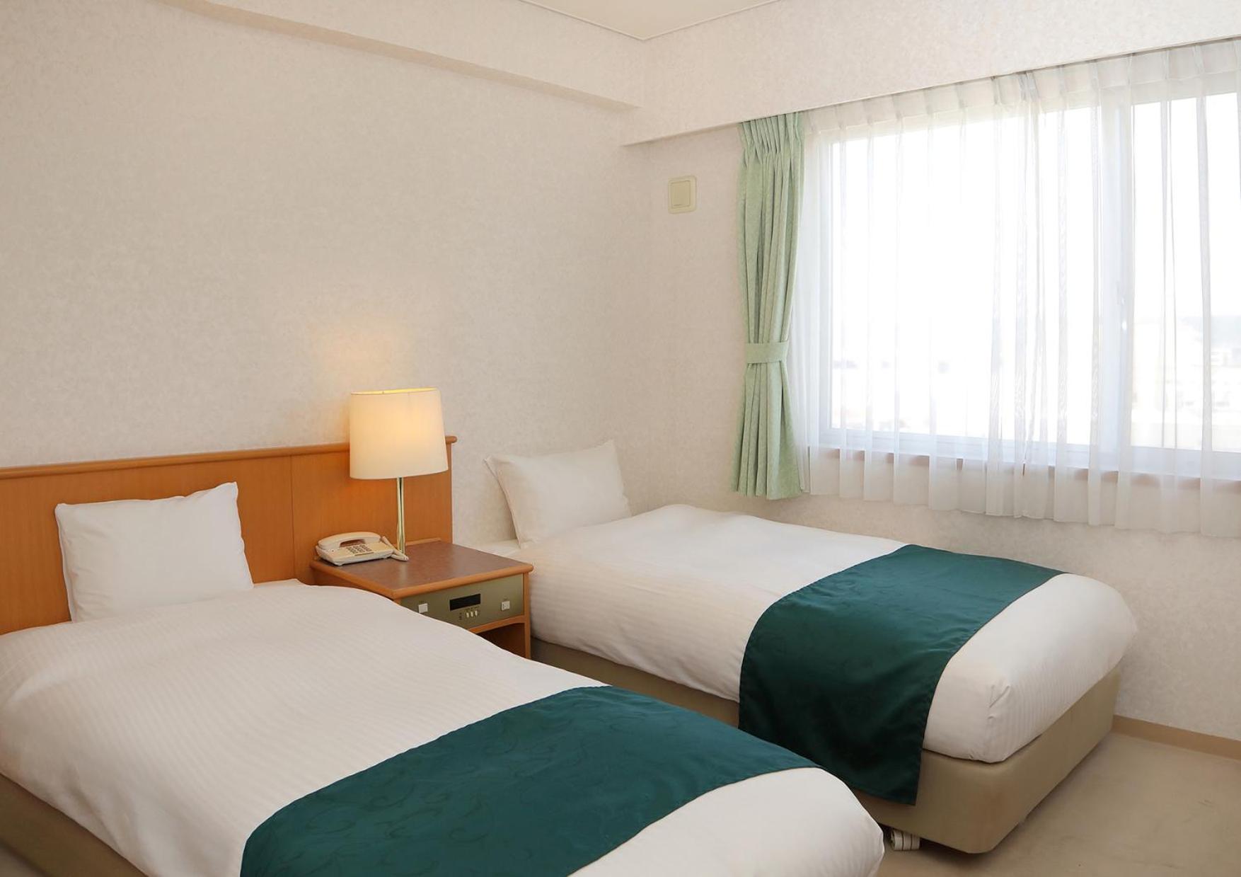 Economy Twin Room - Non-Smoking