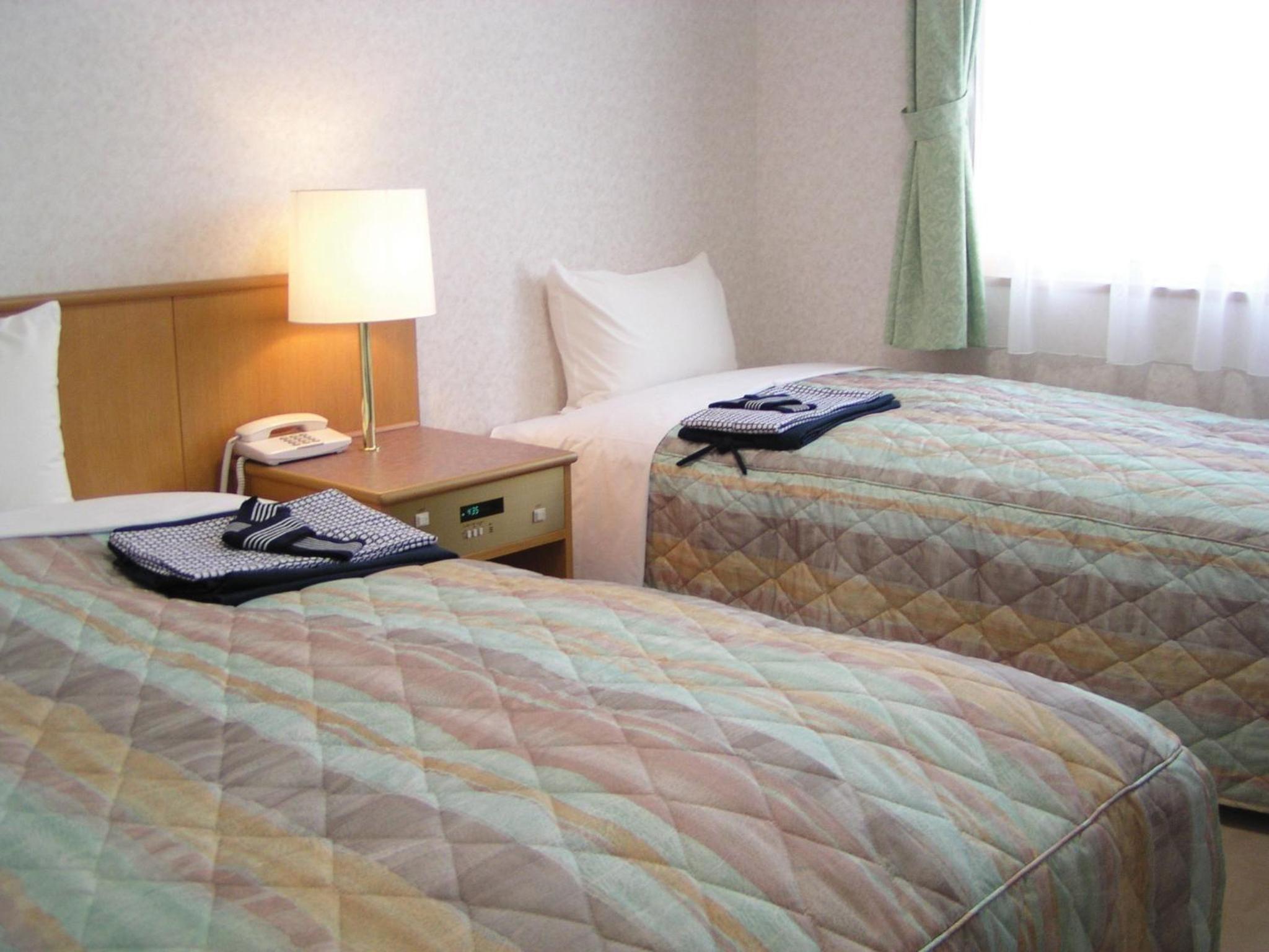 Economy Twin Room - Smoking