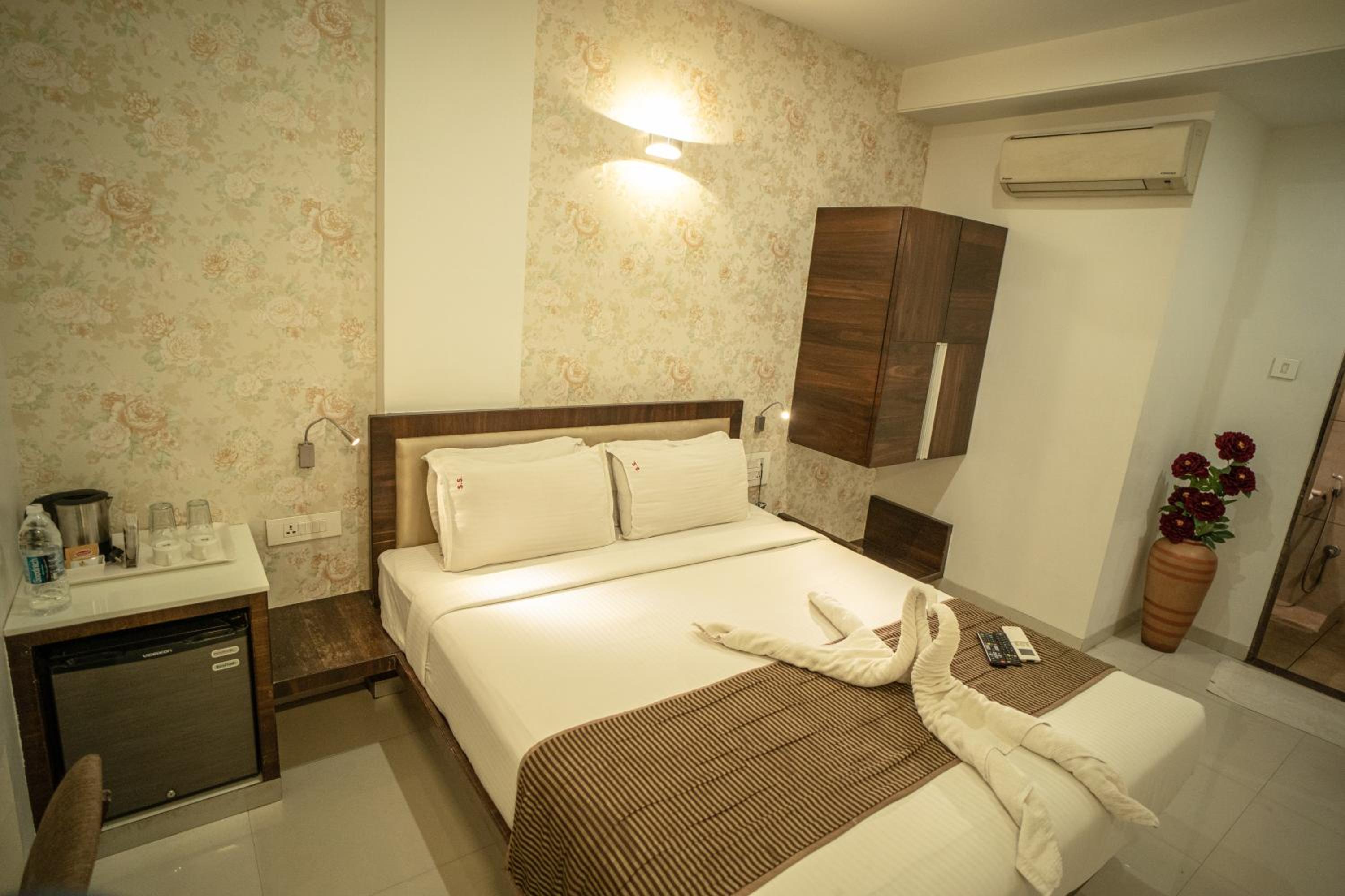 Double Room - Photo 24