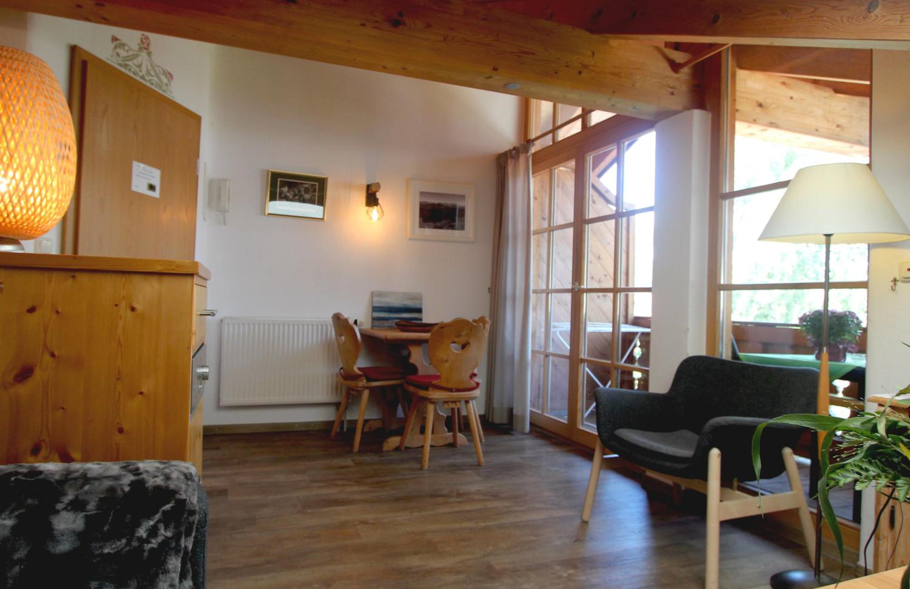 Apartment with Mountain View photo 1
