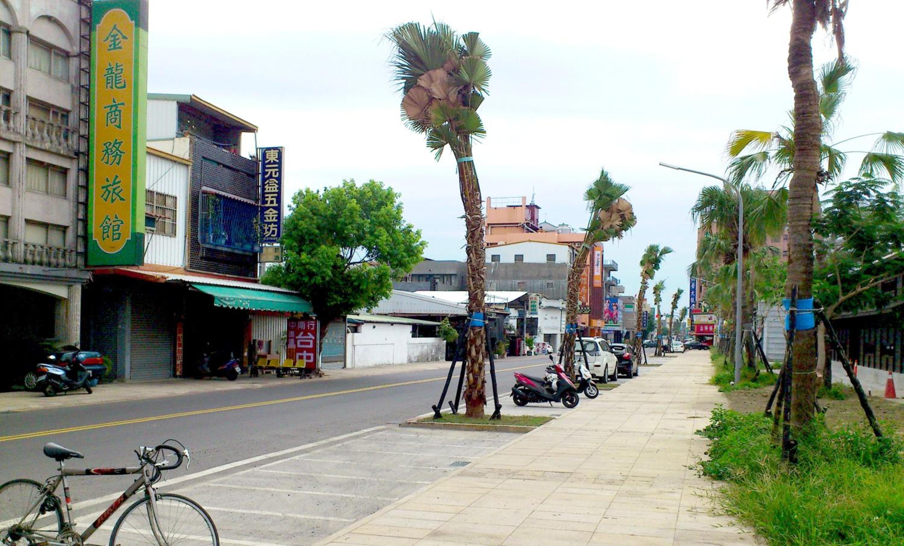 Economy Double Room - Photo 6