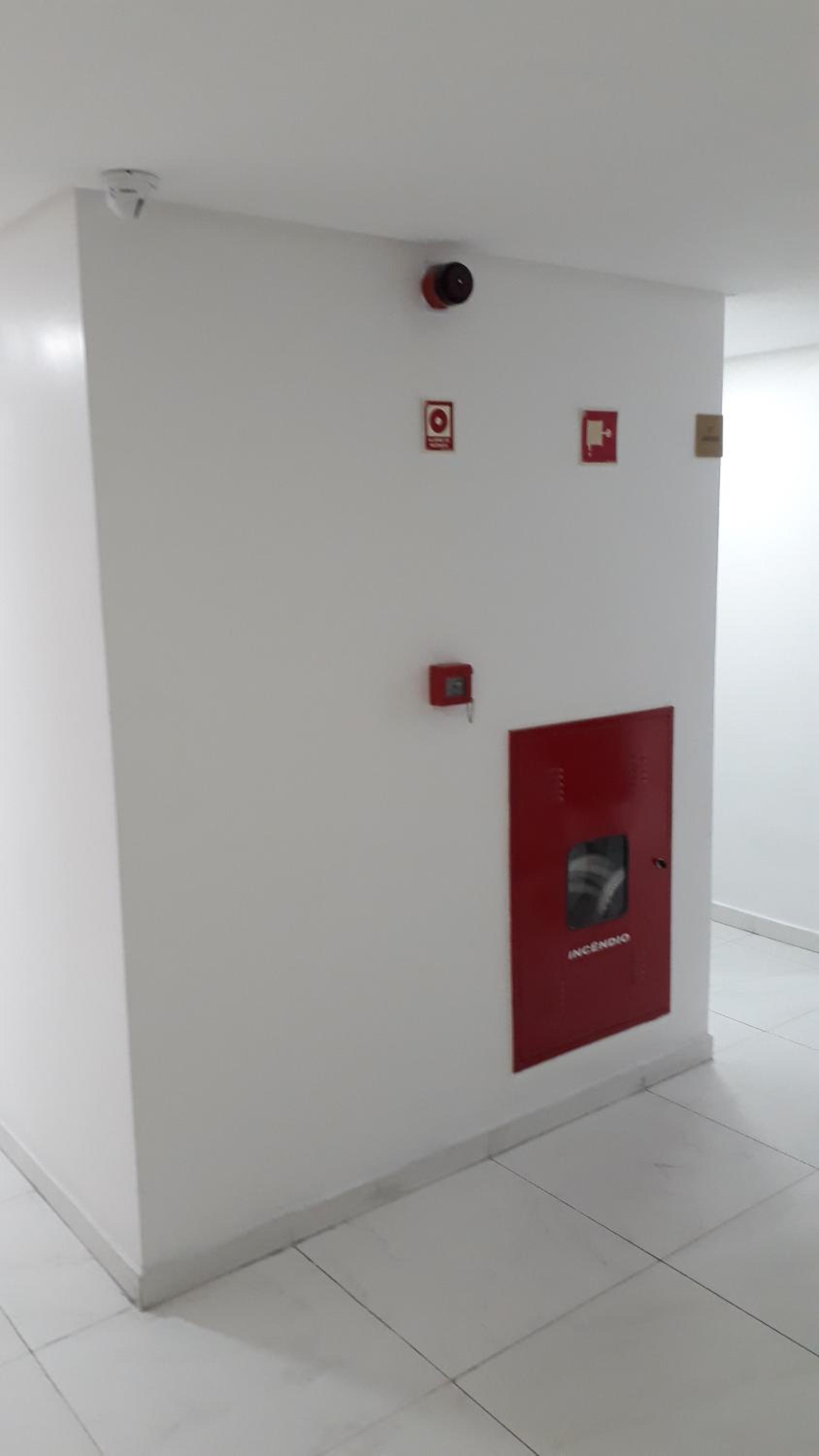 Studio Apartment - Photo 32