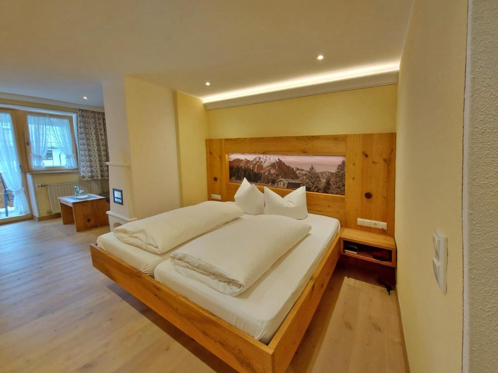Comfort Double Room with Balcony Jenner photo 1