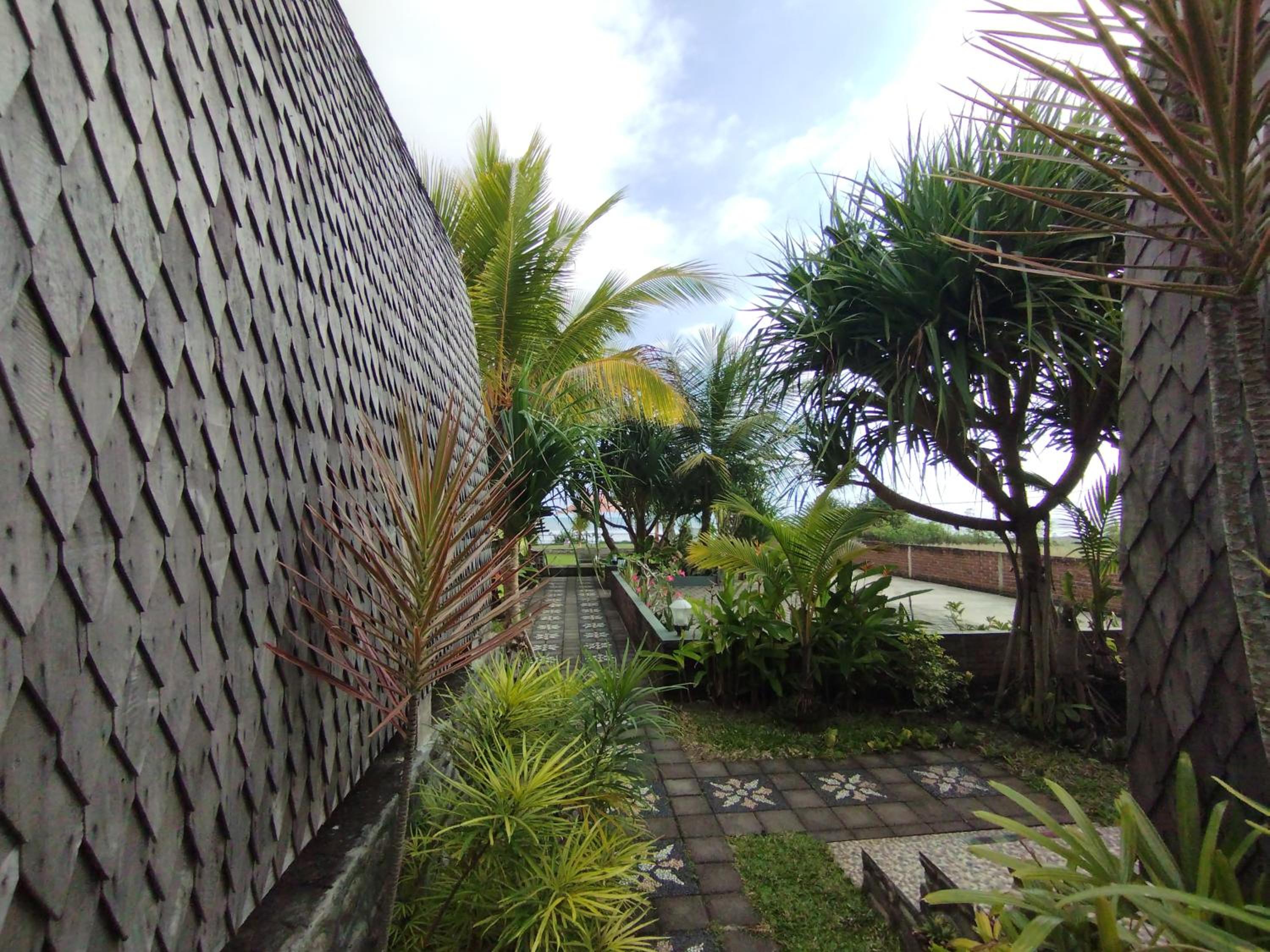 Standard Triple Room with Sea View - Photo 2