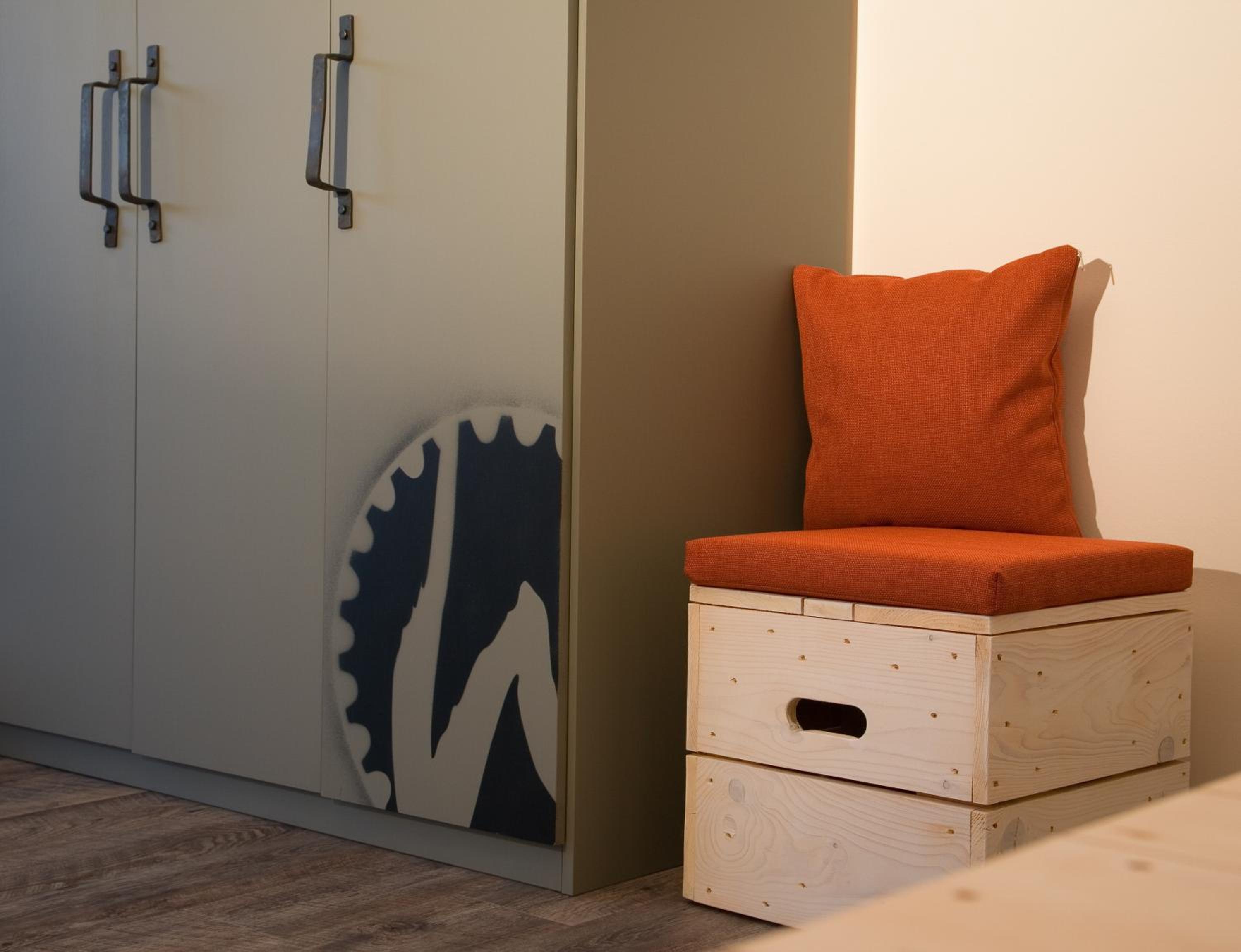Triple Room with Private Bathroom - Photo 12