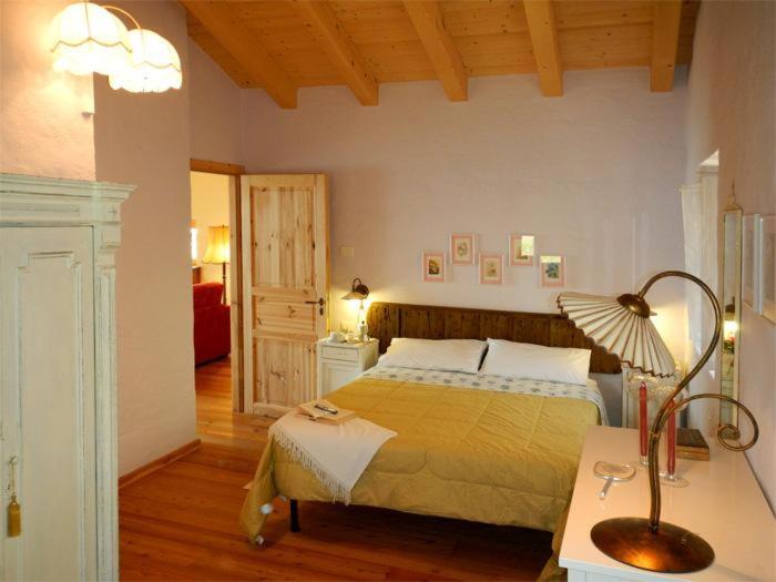 Apartment with Lake View photo 1