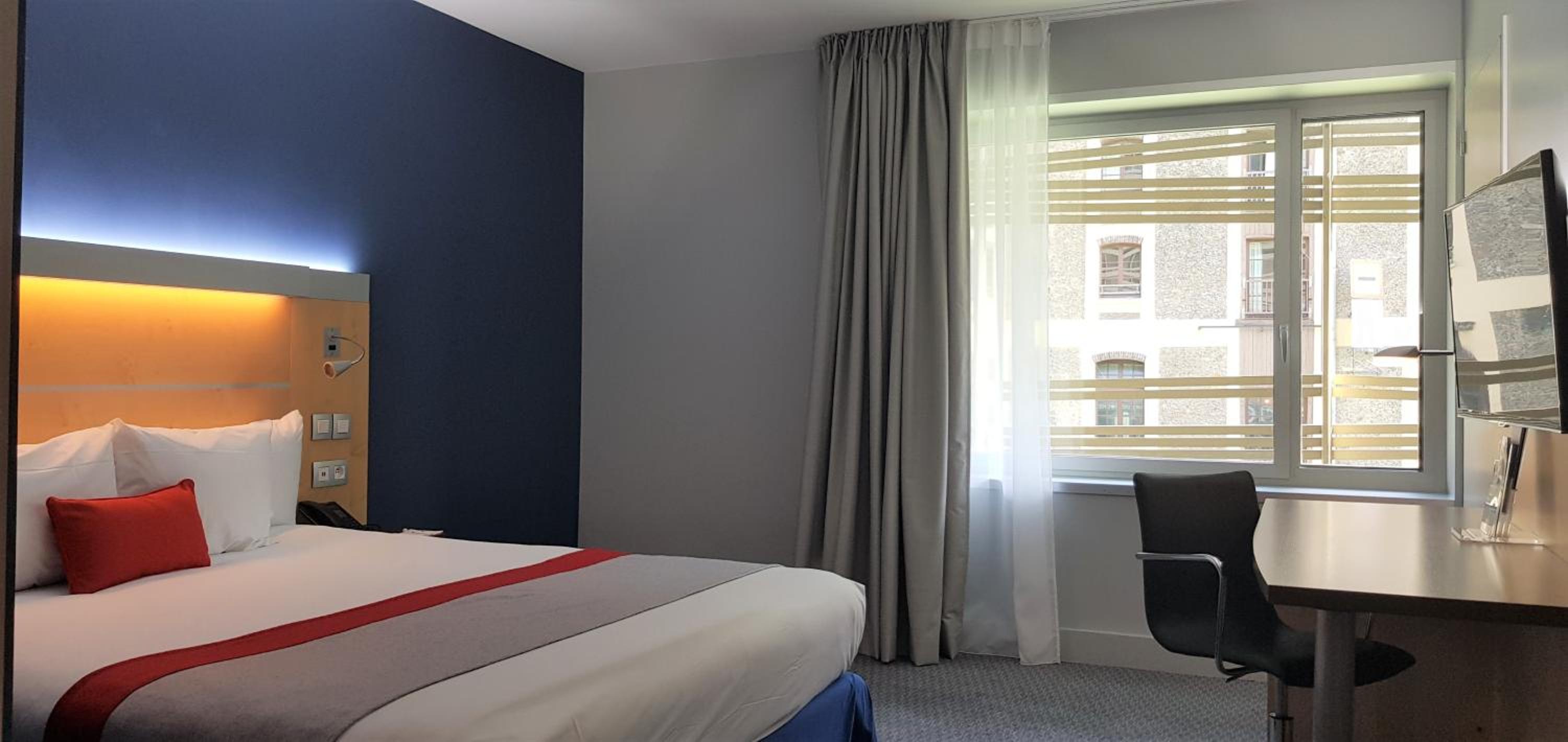 Standard Room with Free Breakfast