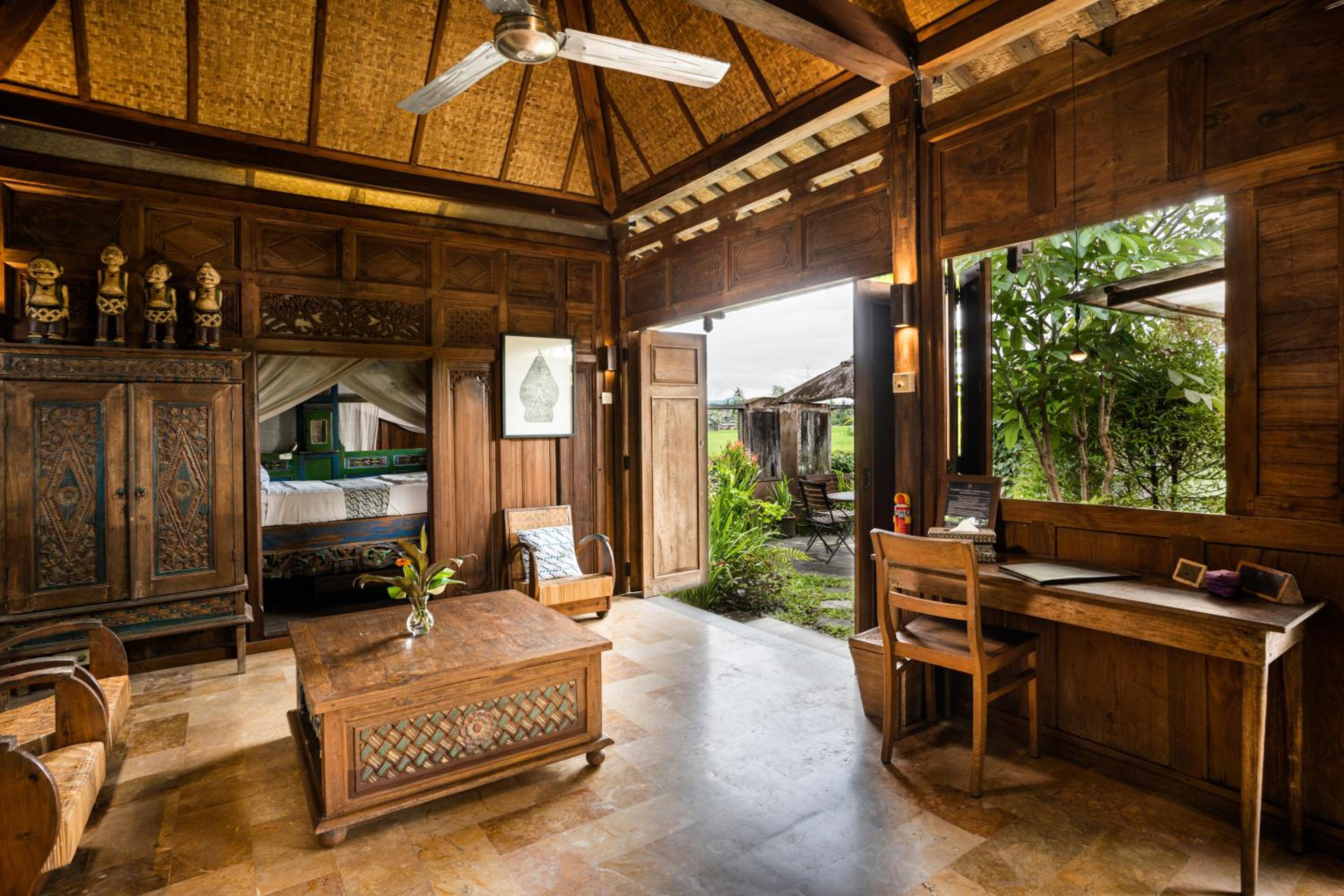 Deluxe Bungalow with Garden View - Photo 15